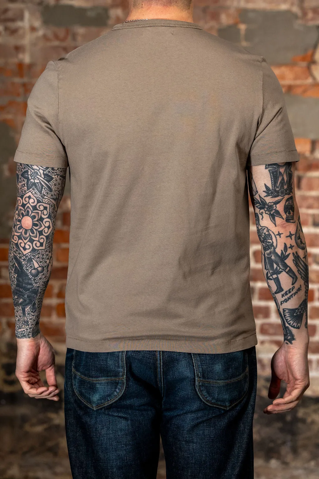 Merz b. Schwanen TEE02 Classic Cotton Jersey T-Shirt - Faded Grain sold by Franklin and Poe product image thumbnail 2