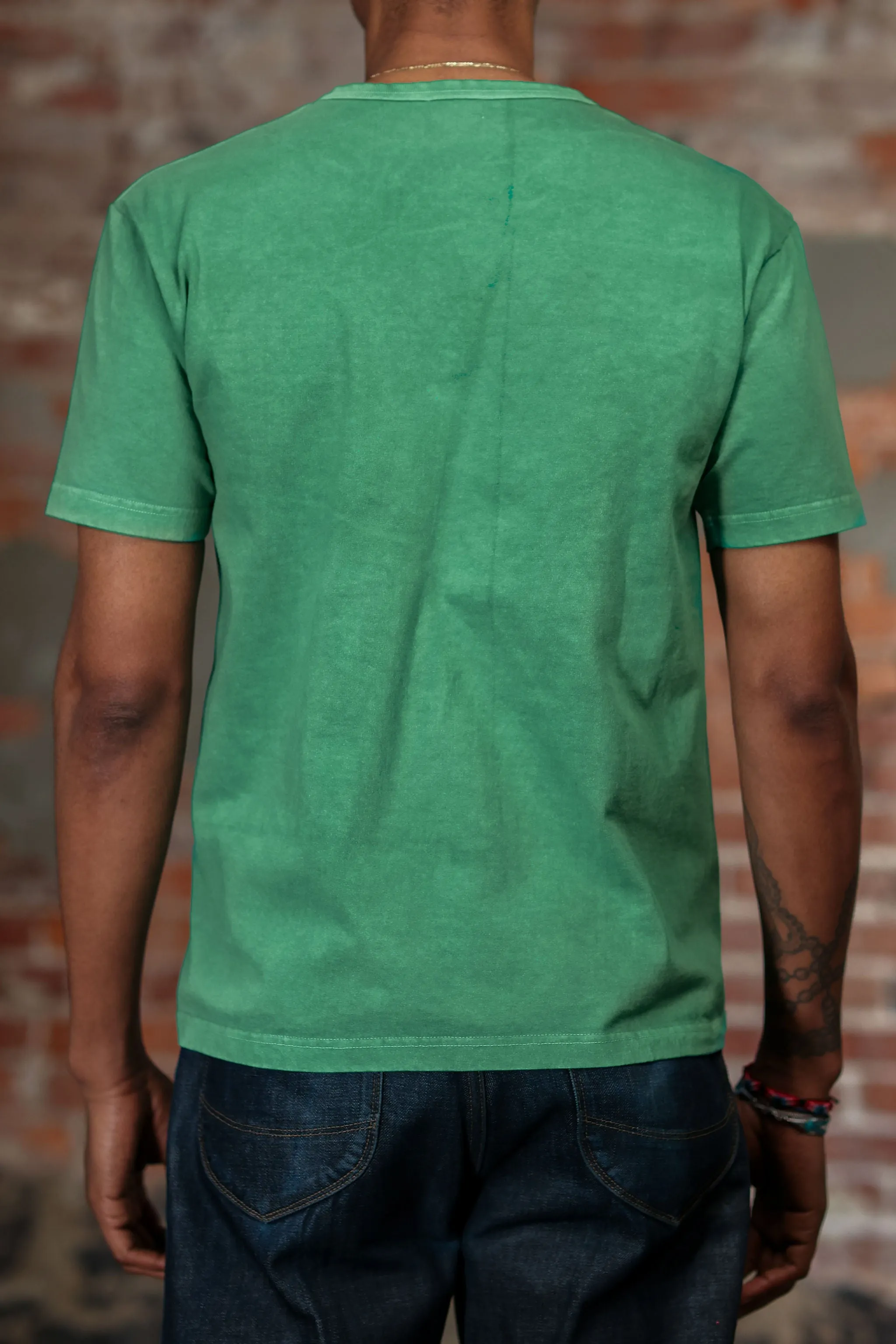 Whitesville WV79531 Pigment Dye Pocket T-Shirt - Kelly Green sold by Franklin and Poe product image thumbnail 2