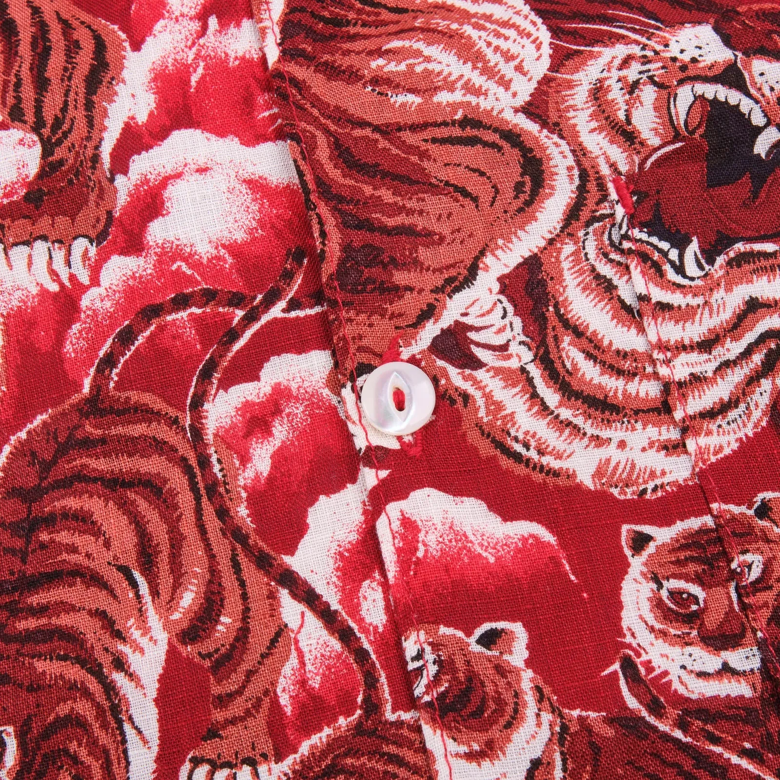 Freenote Cloth Hawaiian - Red Tiger sold by Franklin and Poe product image thumbnail 4