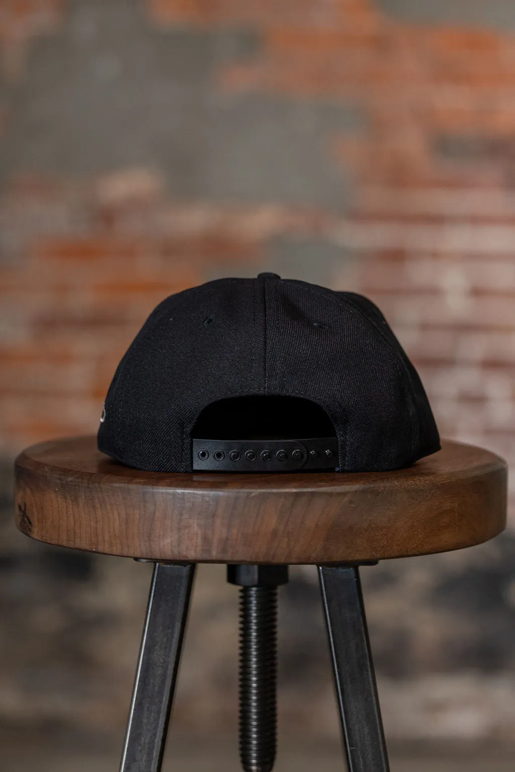 Ampal Creative East - Snapback sold by Franklin and Poe product image thumbnail 2