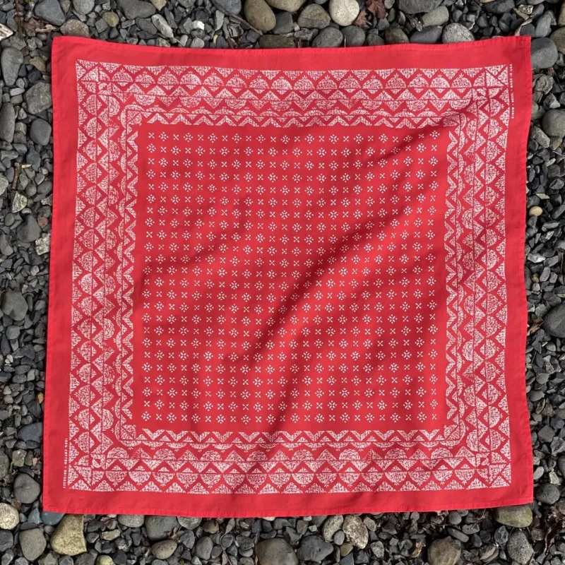 Ginew Medel Bandana Red sold by Ginew