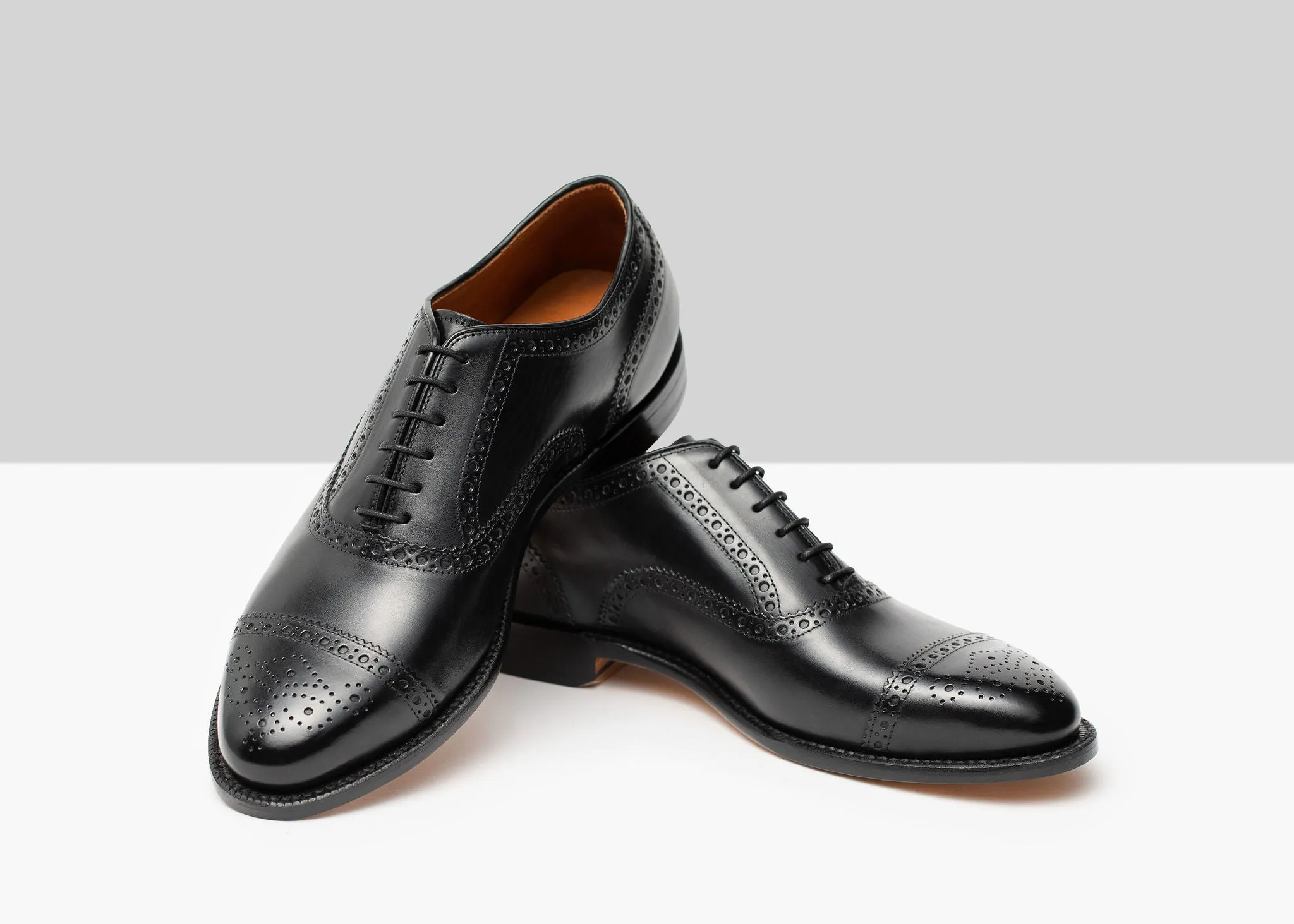 Fairfield Oxford - Black Calf sold by Grant Stone product image thumbnail 3