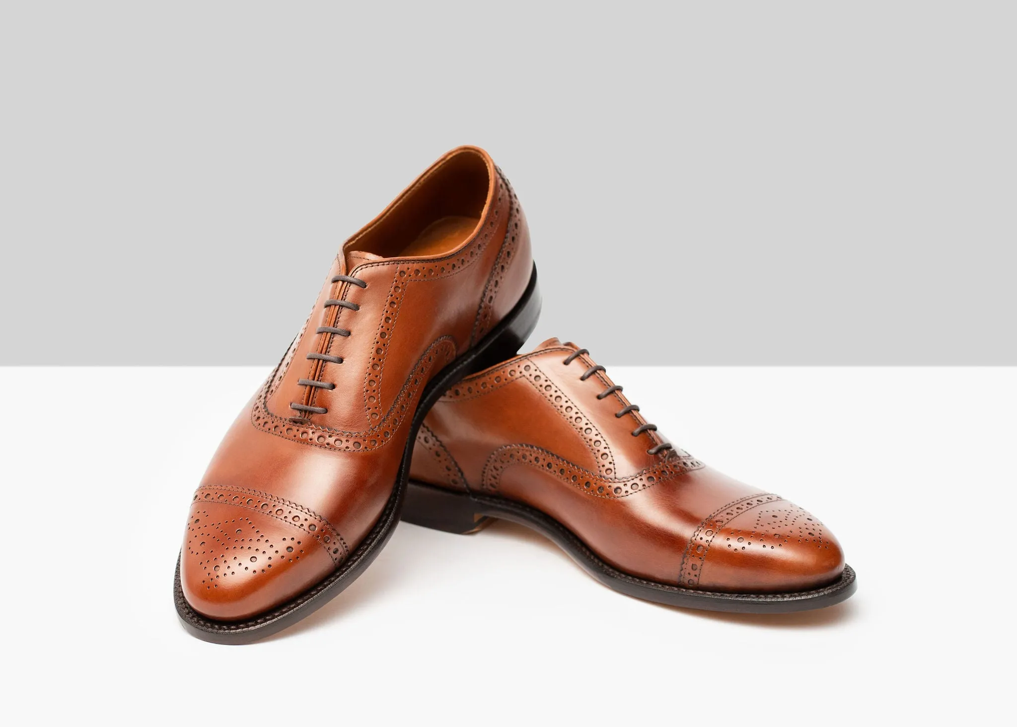 Fairfield Oxford - Chestnut Calf sold by Grant Stone product image thumbnail 3