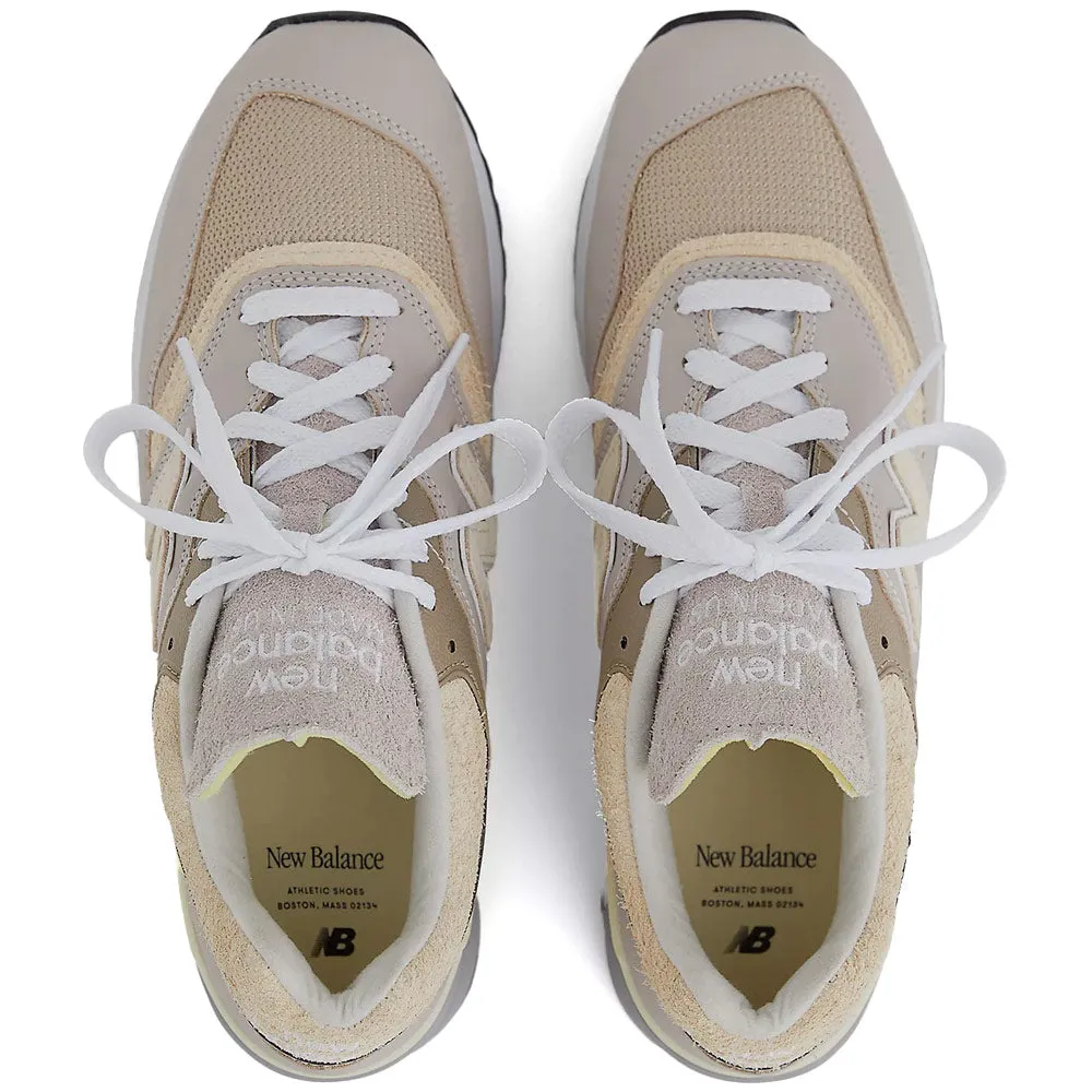 New Balance | Made in USA 997 D Sneakers 'Moonrock / Driftwood' sold by Hatchet Outdoor Supply Co product image thumbnail 3