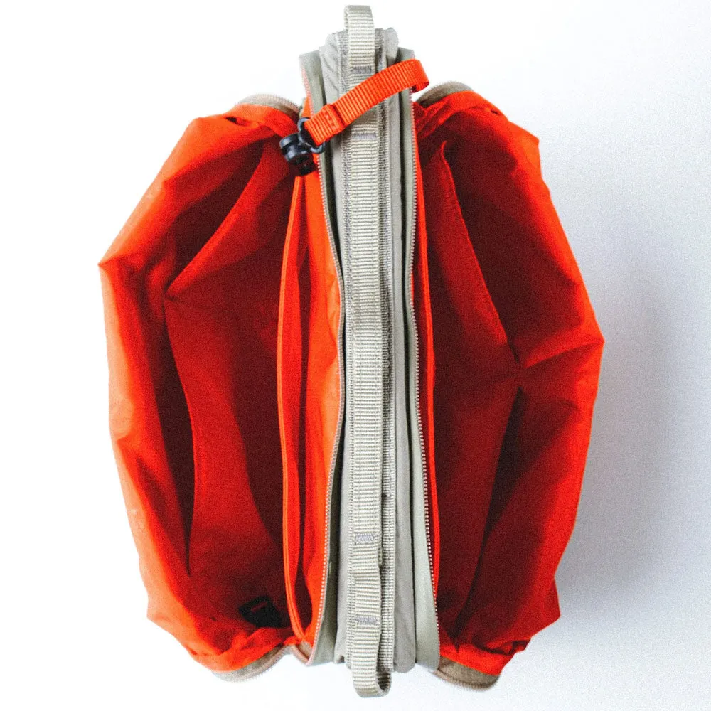 Topologie | Bottle Sacoche Large 'Moss Papery' sold by Hatchet Outdoor Supply Co product image thumbnail 3