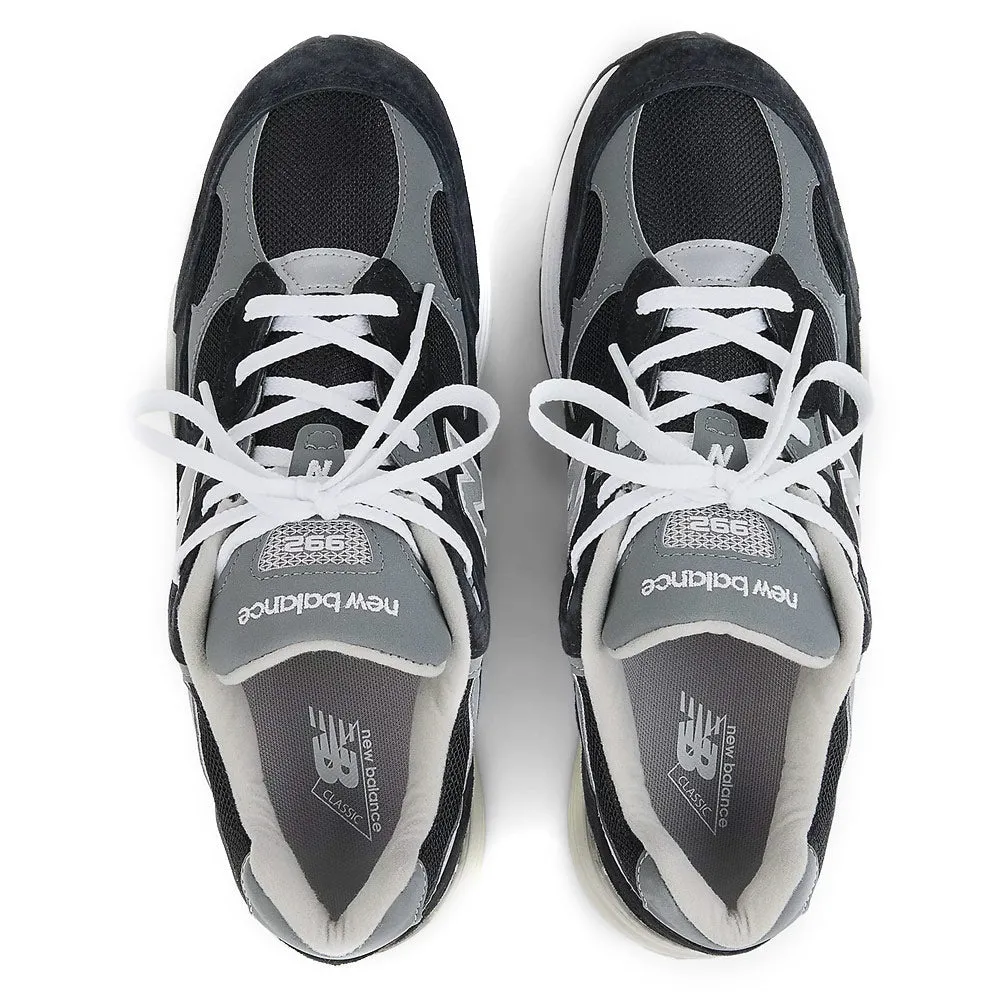 New Balance | Made in USA 992 Core D 'Black / Grey / Silver' sold by Hatchet Outdoor Supply Co product image thumbnail 3