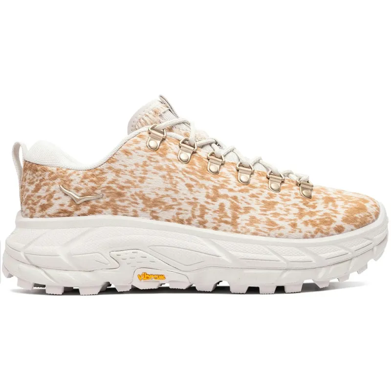 HOKA | Tor Summit + 'White / Onyx' made by Hoka