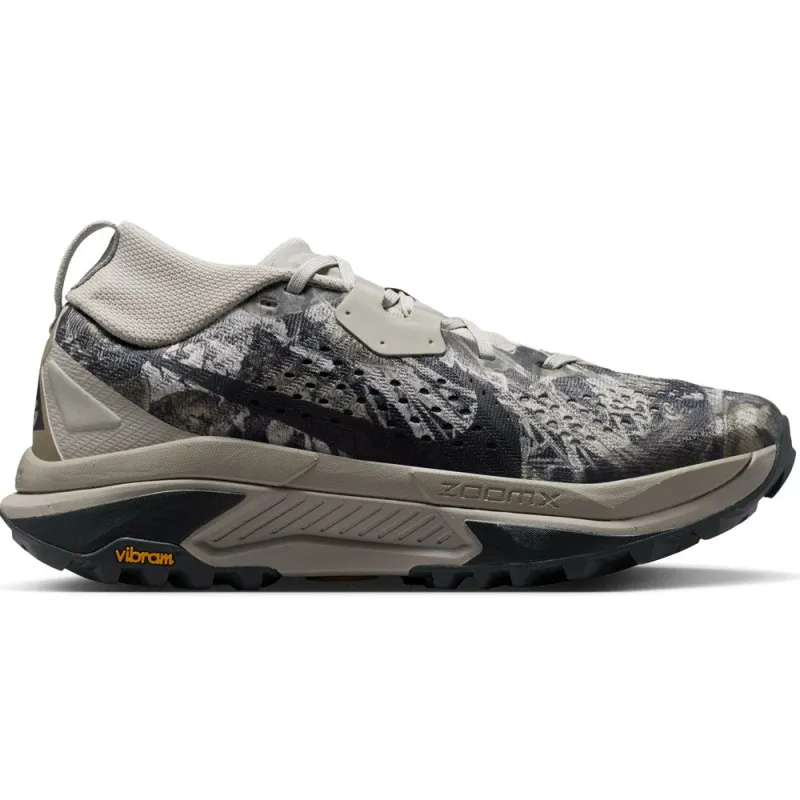 Women's Zegama Trail Racing Shoes – Spruce Fog / Black Spruce-Sea Glass-Black made by Nike