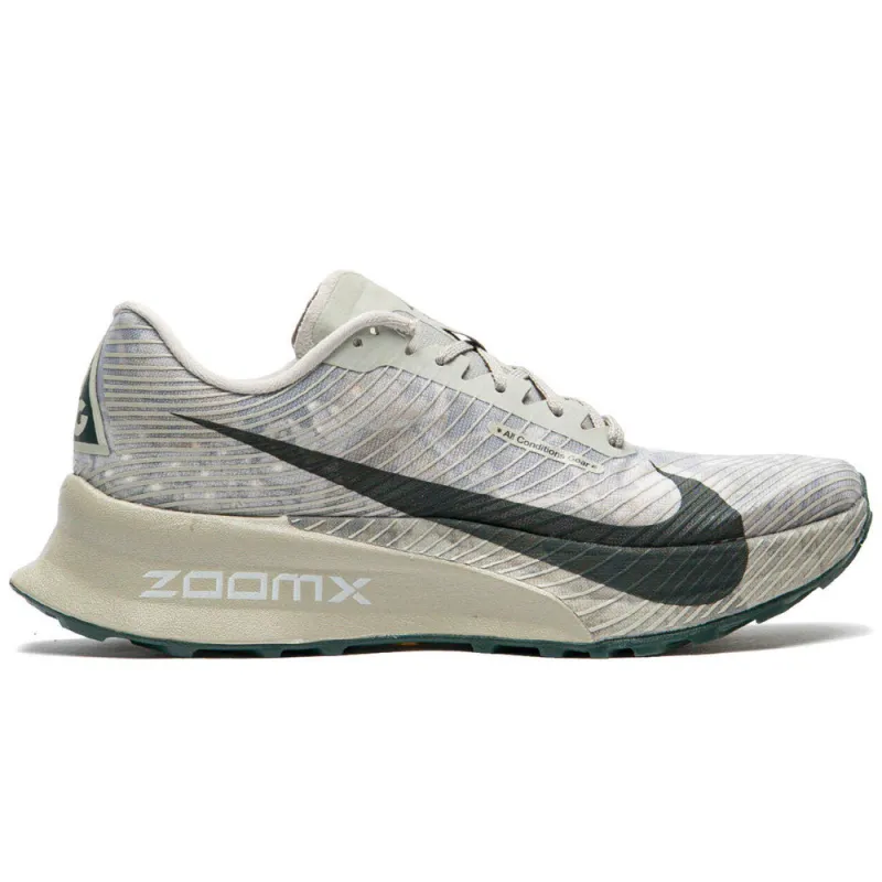 ACG Ultrafly Trail in Spruce Fog / Sea Glass / Black Spruce made by acg