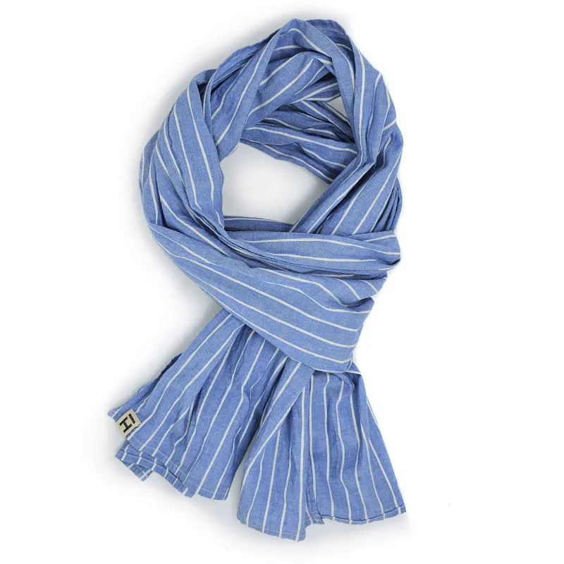Chambray Schal sold by Heimat Textil