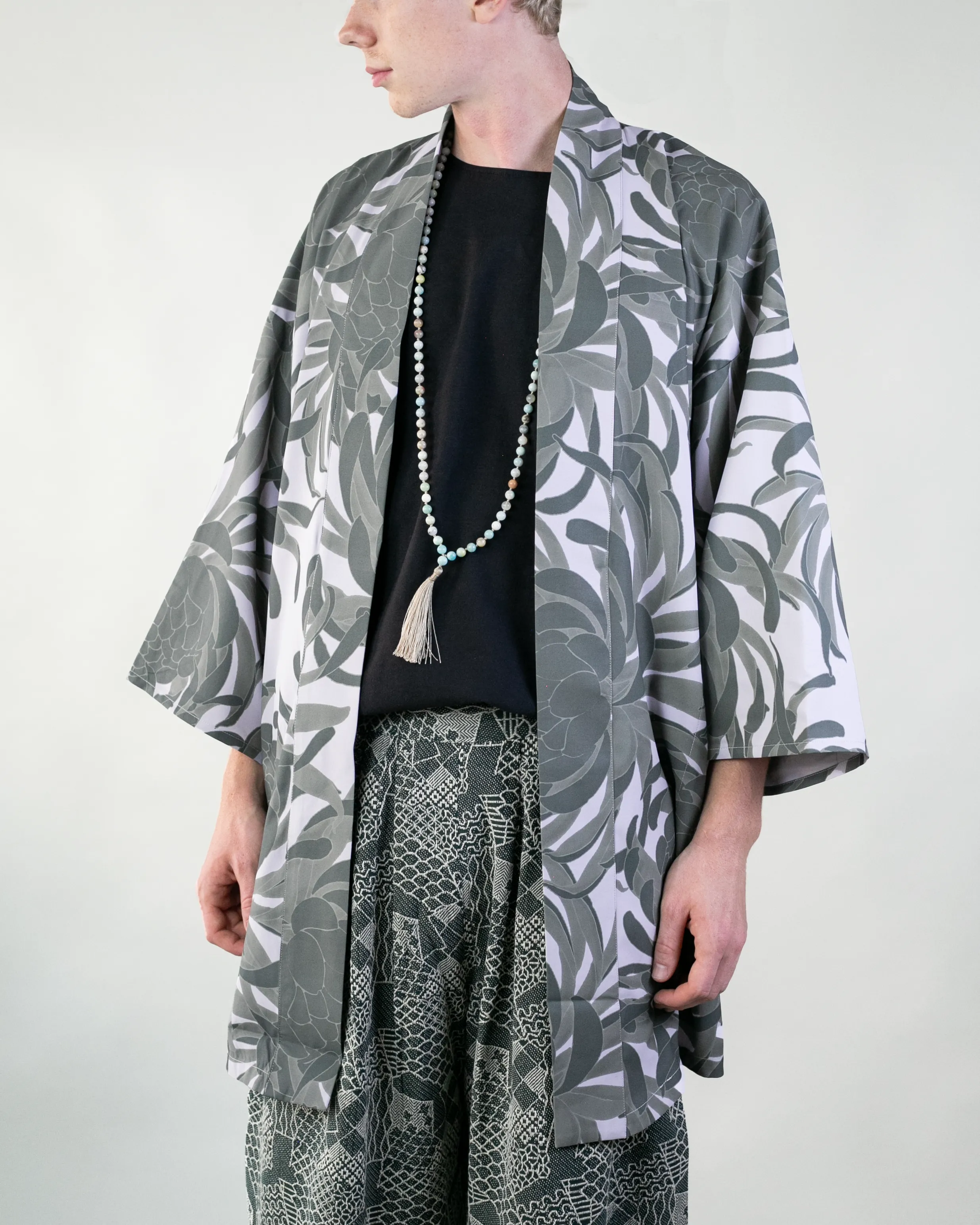Wa-Modern Haori Robe, Grey Flower Pattern sold by Kiriko