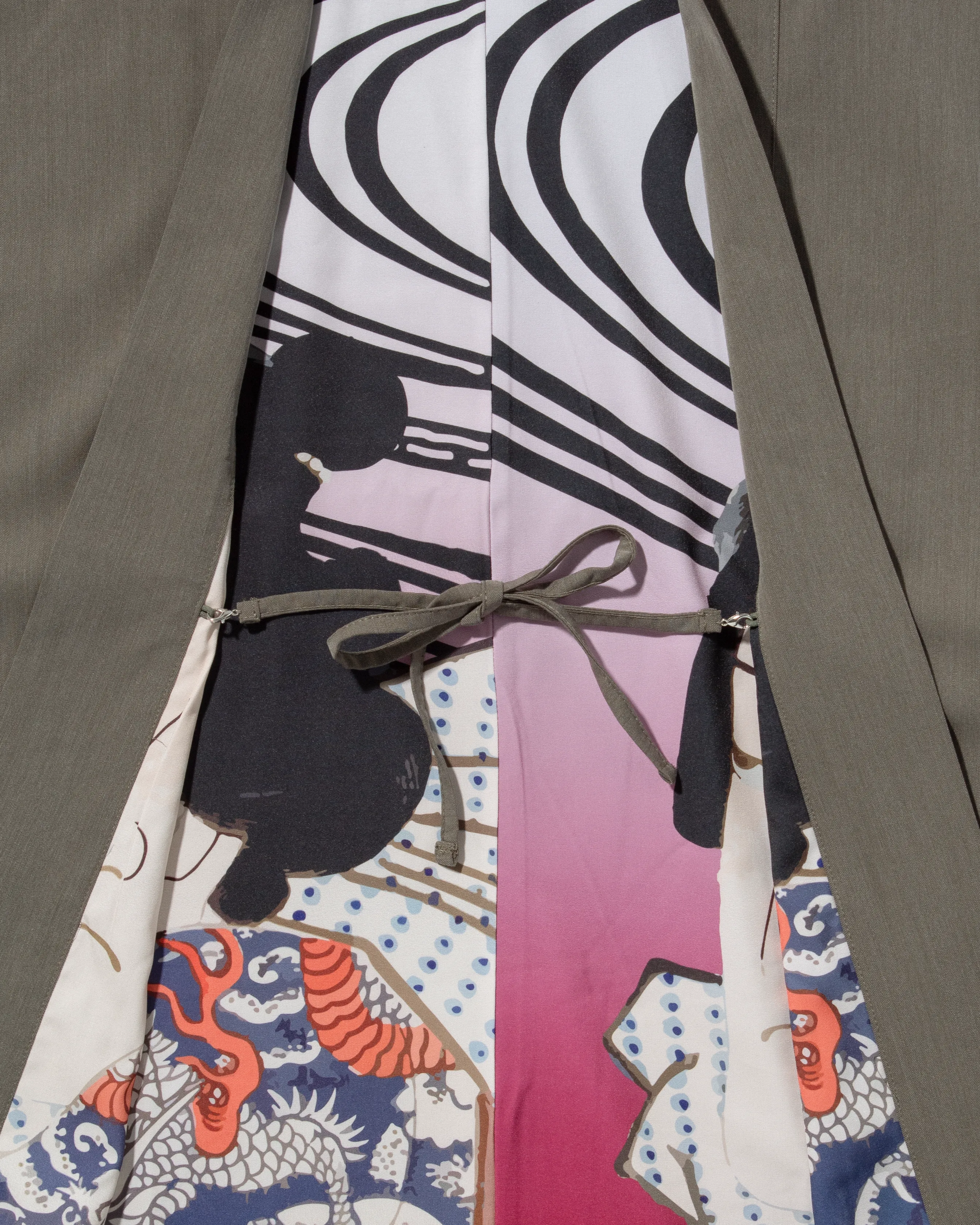 Wa-Modern Haori Robe, Grey Geisha and Ryu sold by Kiriko product image thumbnail 5