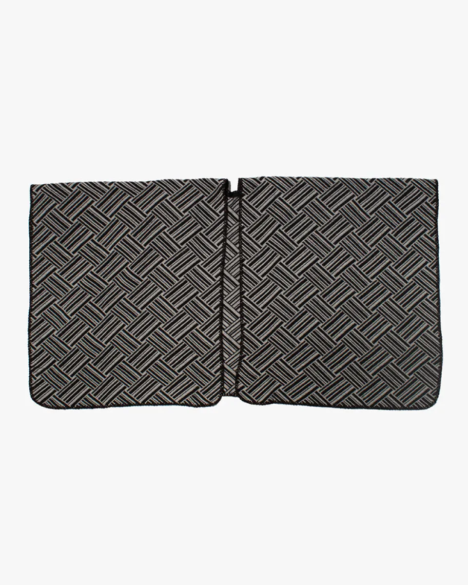 Wa-Modern Poncho, Sankuzushi, Black and White sold by Kiriko