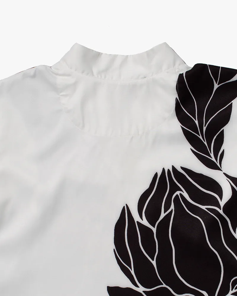 Wa-Modern Tunic, White with Black Gentian Flower sold by Kiriko product image thumbnail 4
