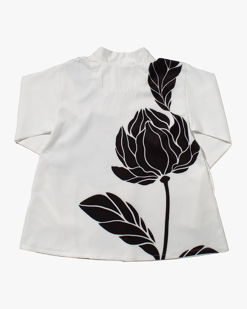 Wa-Modern Tunic, White with Black Gentian Flower sold by Kiriko product image thumbnail 3