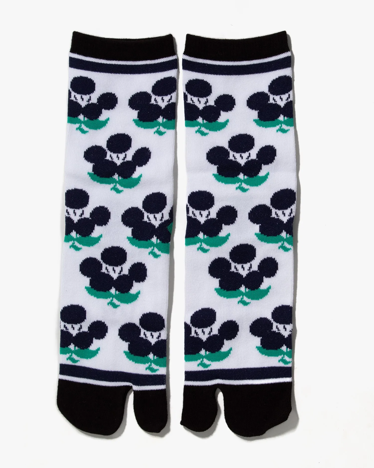 Wa Modern, Tabi Socks, Crew, White with Indigo Abstract Flowers (S/M) sold by Kiriko product image thumbnail 3