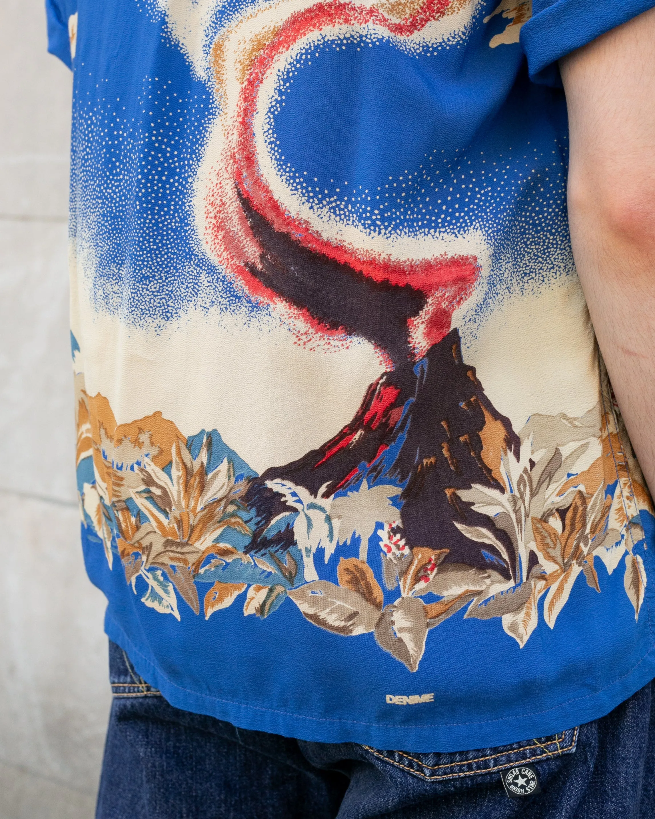 Japanese Repro, Short Sleeve Aloha Shirt, Denime Brand, Blue Volcano - L sold by Kiriko product image thumbnail 5