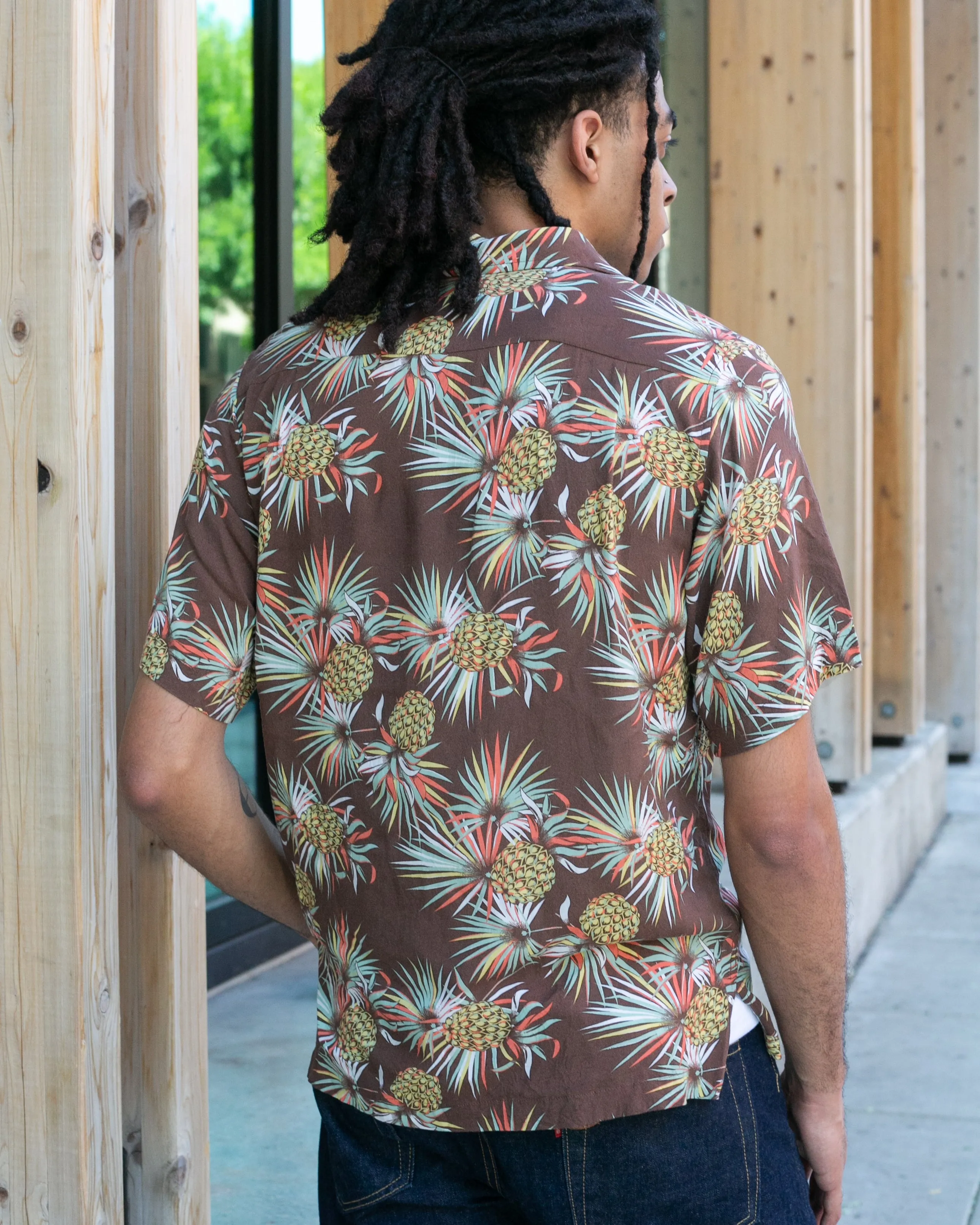 Japanese Repro, Short Sleeve Aloha Shirt, Kaluluwa Brand, Brown with Yellow and Green Pineapples sold by Kiriko product image thumbnail 3