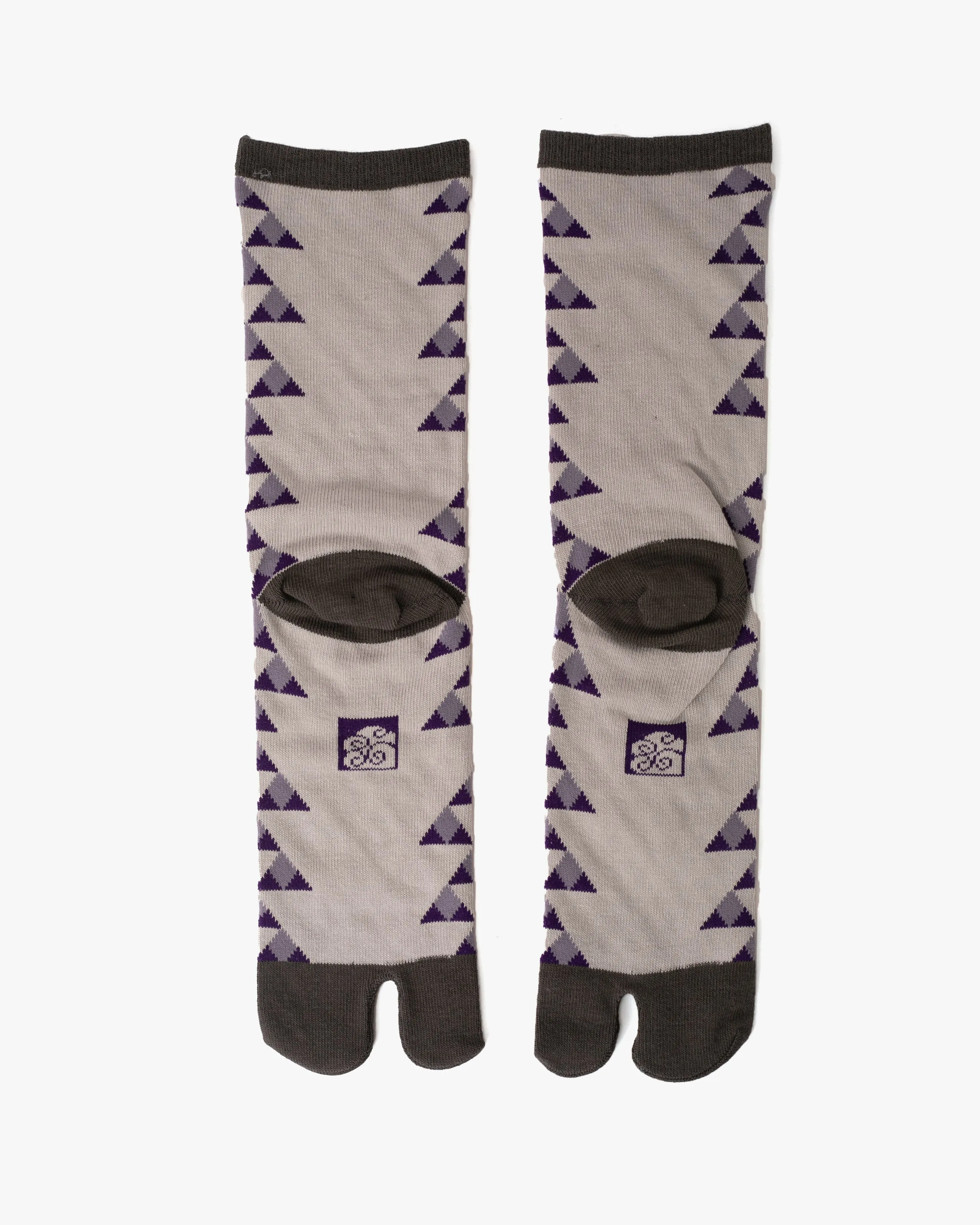 Wa Modern, Tabi Socks, Crew, Eggplant Sankaku(M/L) sold by Kiriko product image thumbnail 3