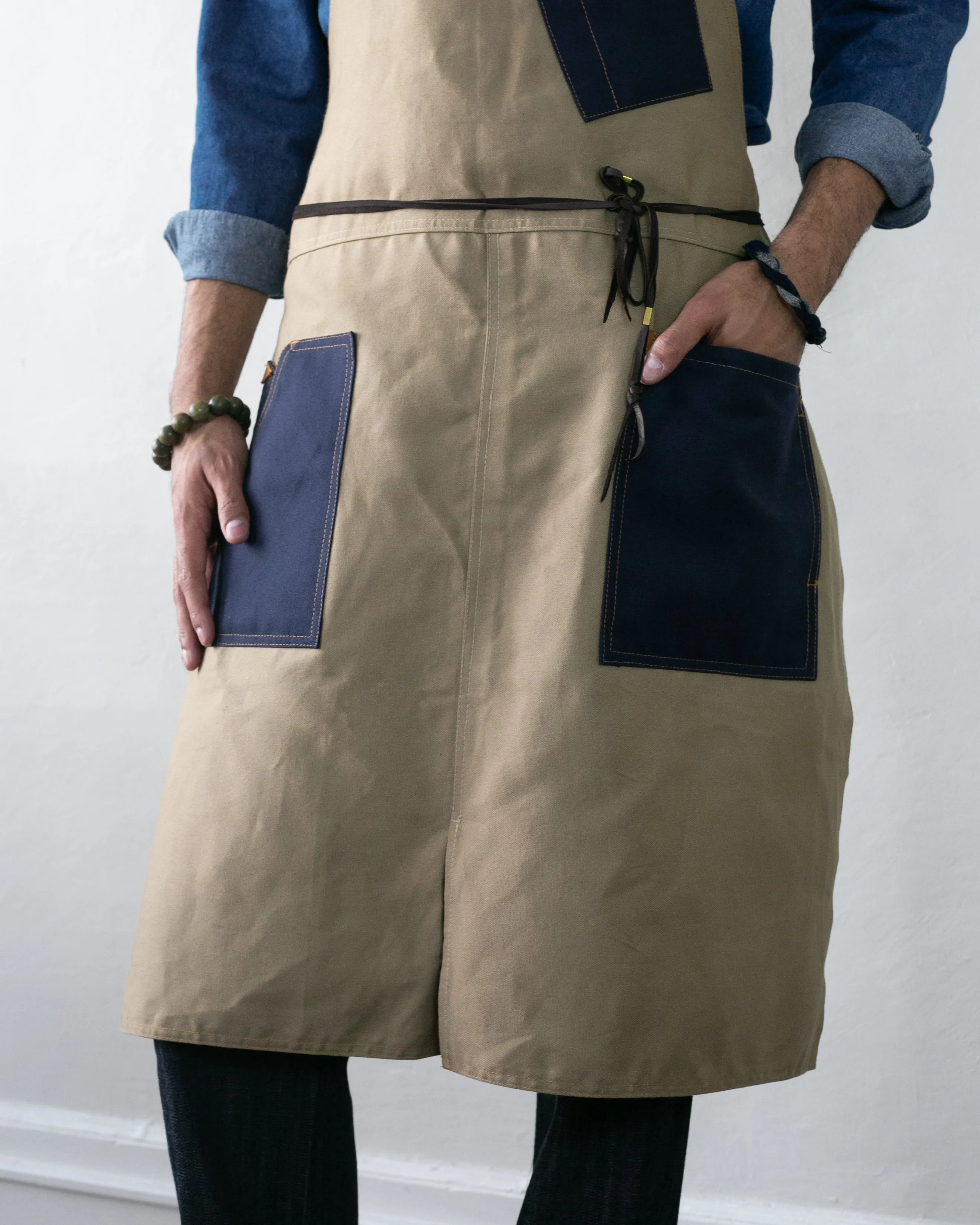 Kokoro Original Work Apron, Full, Canvas Two-Tone, Navy Pocket on Beige sold by Kiriko product image thumbnail 3