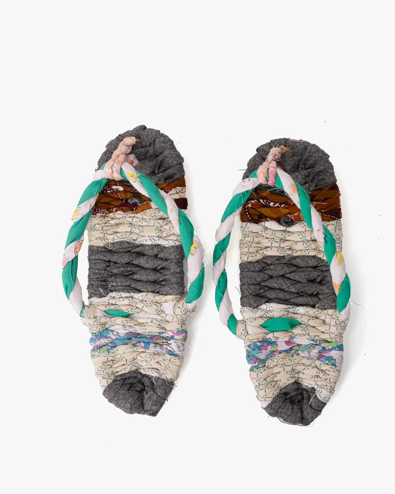 Matsunoya Kid's Hand Woven Waraji Slippers (S/M) sold by Kiriko