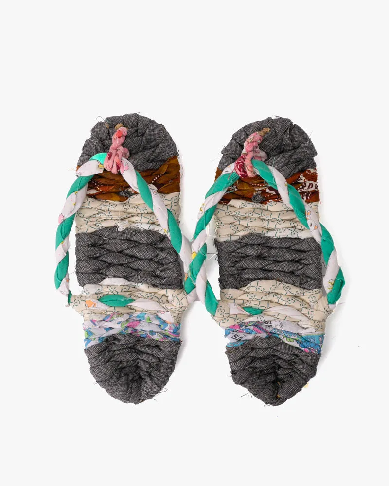 Matsunoya Kid's Hand Woven Waraji Slippers (S/M) sold by Kiriko