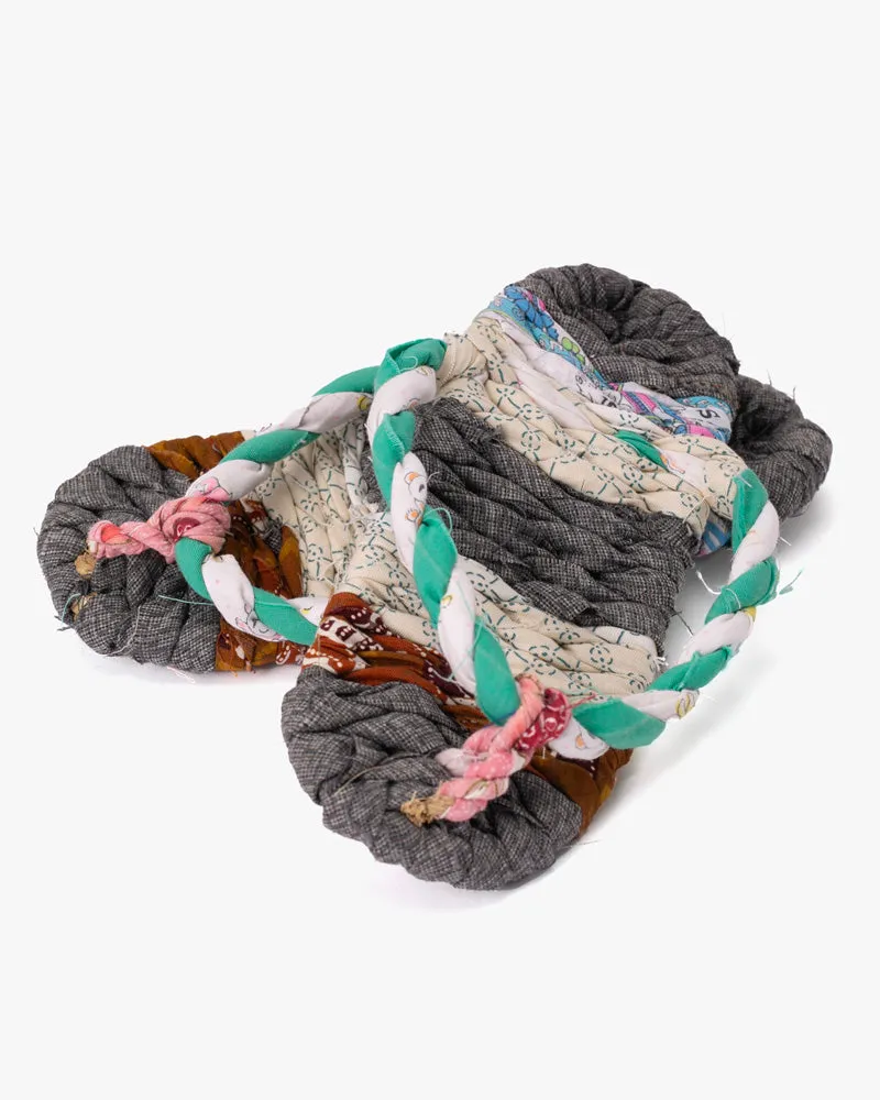 Matsunoya Kid's Hand Woven Waraji Slippers (S/M) sold by Kiriko product image thumbnail 3