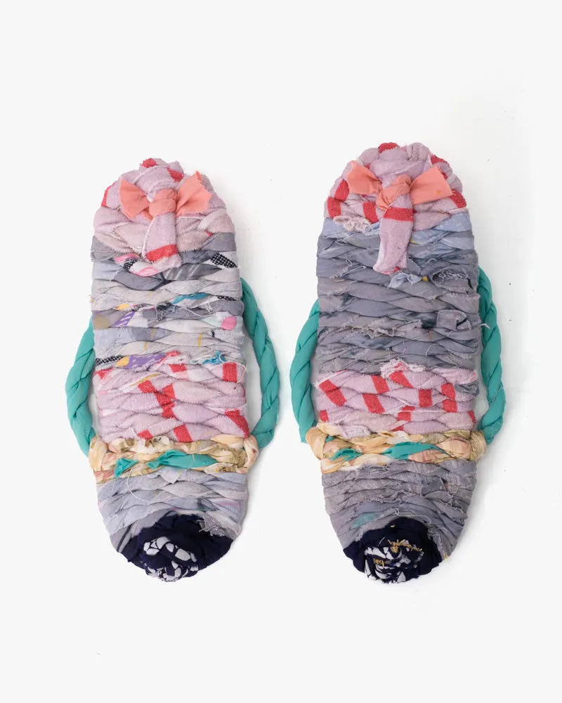 Matsunoya Kid's Hand Woven Waraji Slippers (S/M) sold by Kiriko product image thumbnail 2