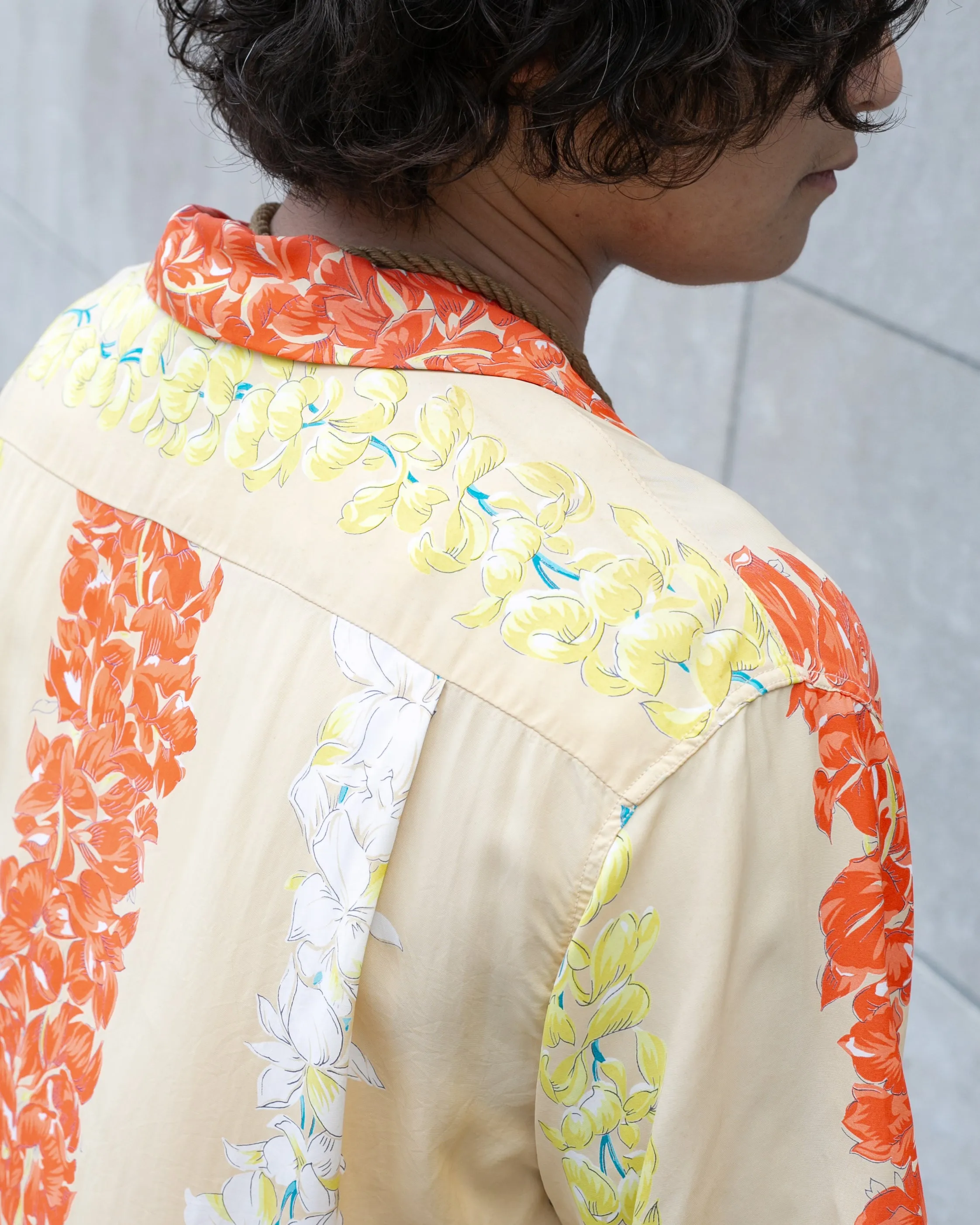 Japanese Repro Shirt, Aloha Short Sleeve, Sun Surf Brand, Cream and Orange Floral - M sold by Kiriko product image thumbnail 4