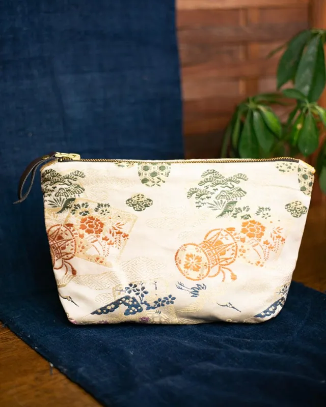 Kiriko Original Obi Stand-Up Pouch, Maru-Obi, Beige Tsuru and Matsu sold by Kiriko