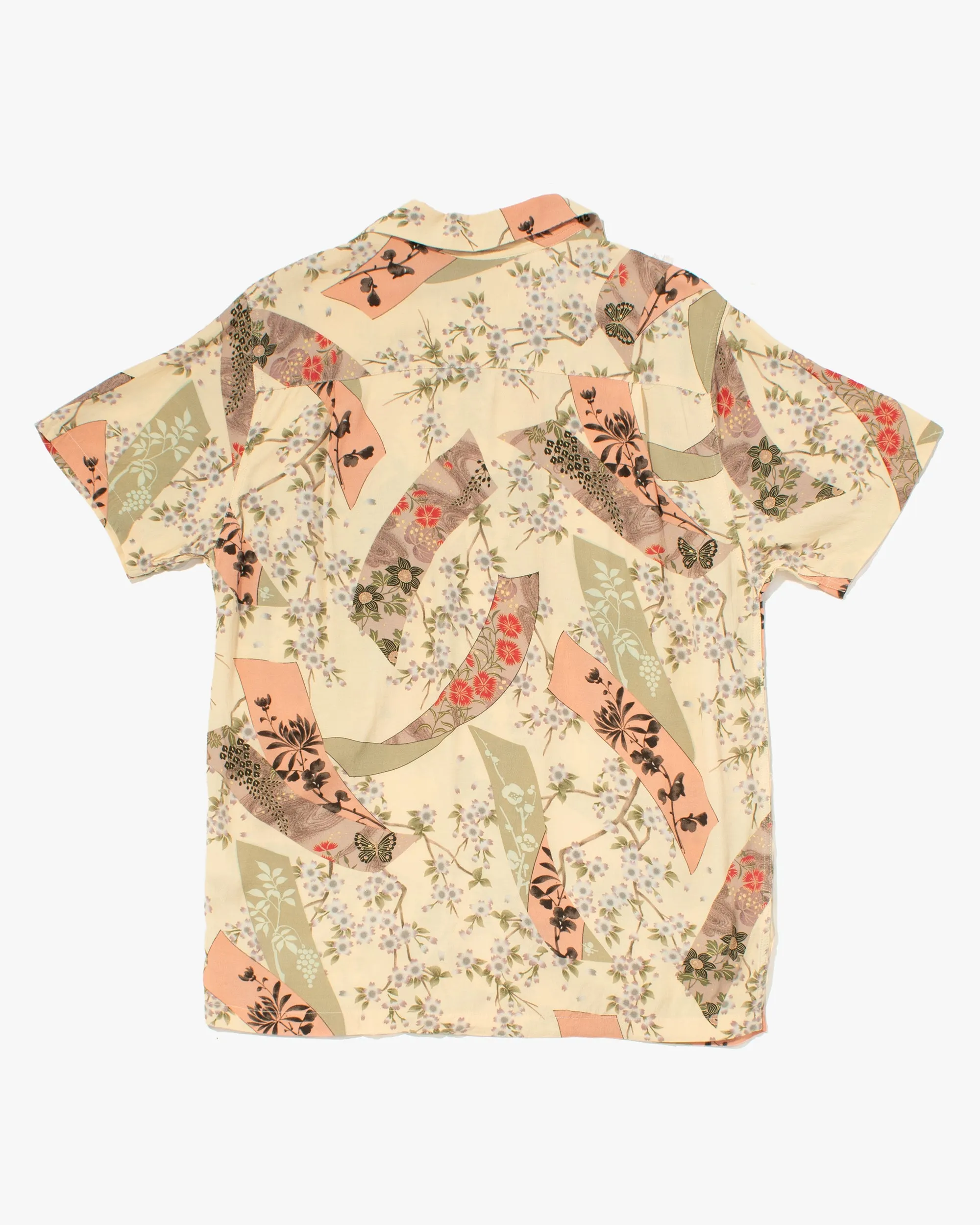 Japanese Repro, Short Sleeve Aloha Shirt, Oniwa Soto, Yellow with Mixed Floral - L sold by Kiriko product image thumbnail 4