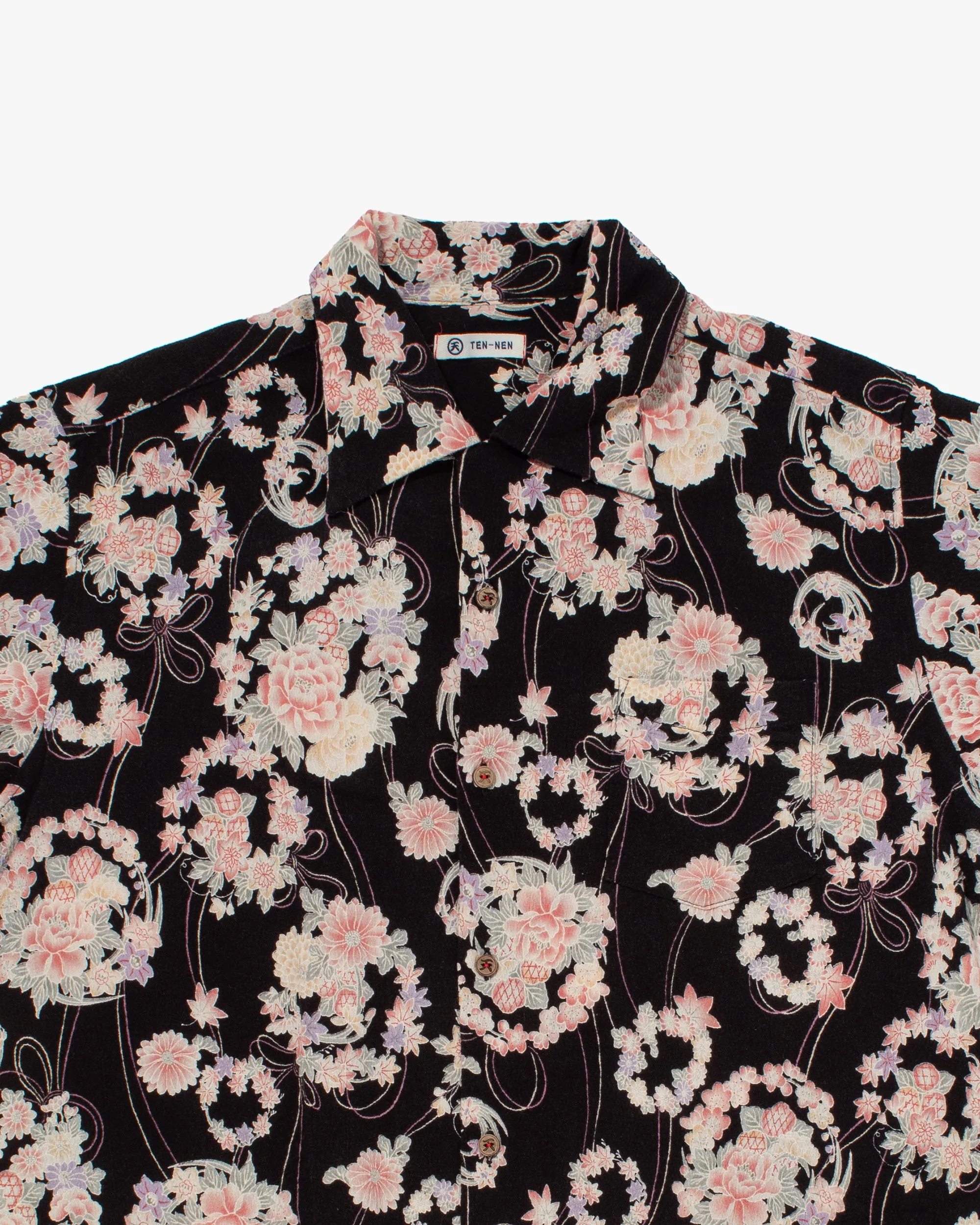 Japanese Repro, Short Sleeve Aloha Shirt, Ten-Nen, Black with Pastel Floral - L sold by Kiriko