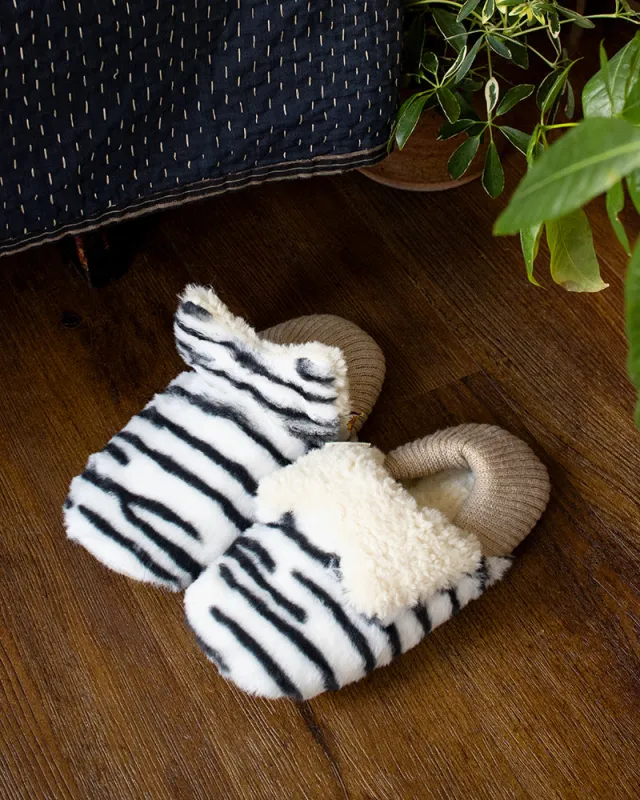 Momonga Slippers, Bisque, CDF Etendue, Zebra sold by Kiriko