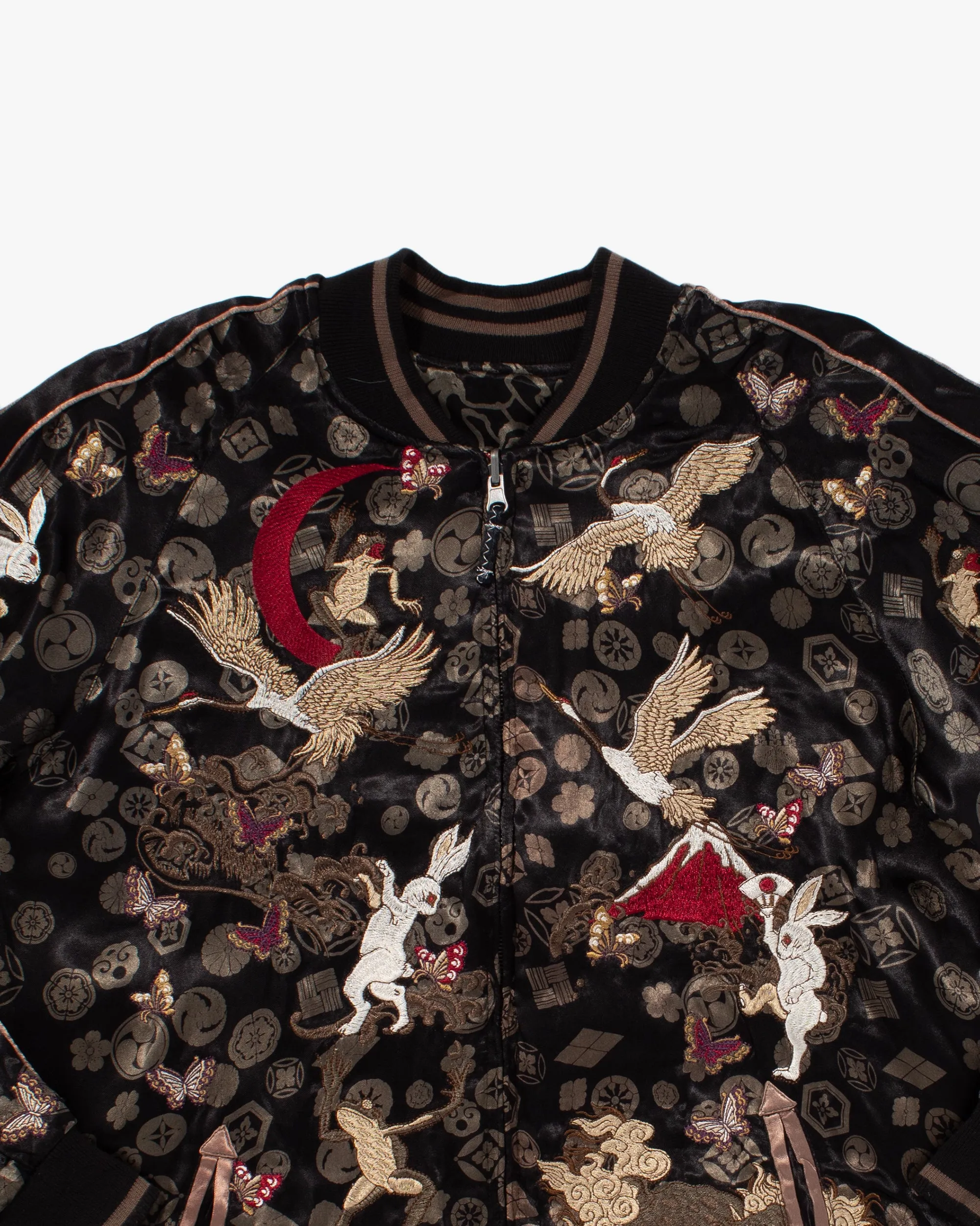 Japanese Repro Souvenir Jacket, Reversible, Embroidered Animals and Multi Crest Pattern - XL sold by Kiriko product image thumbnail 3