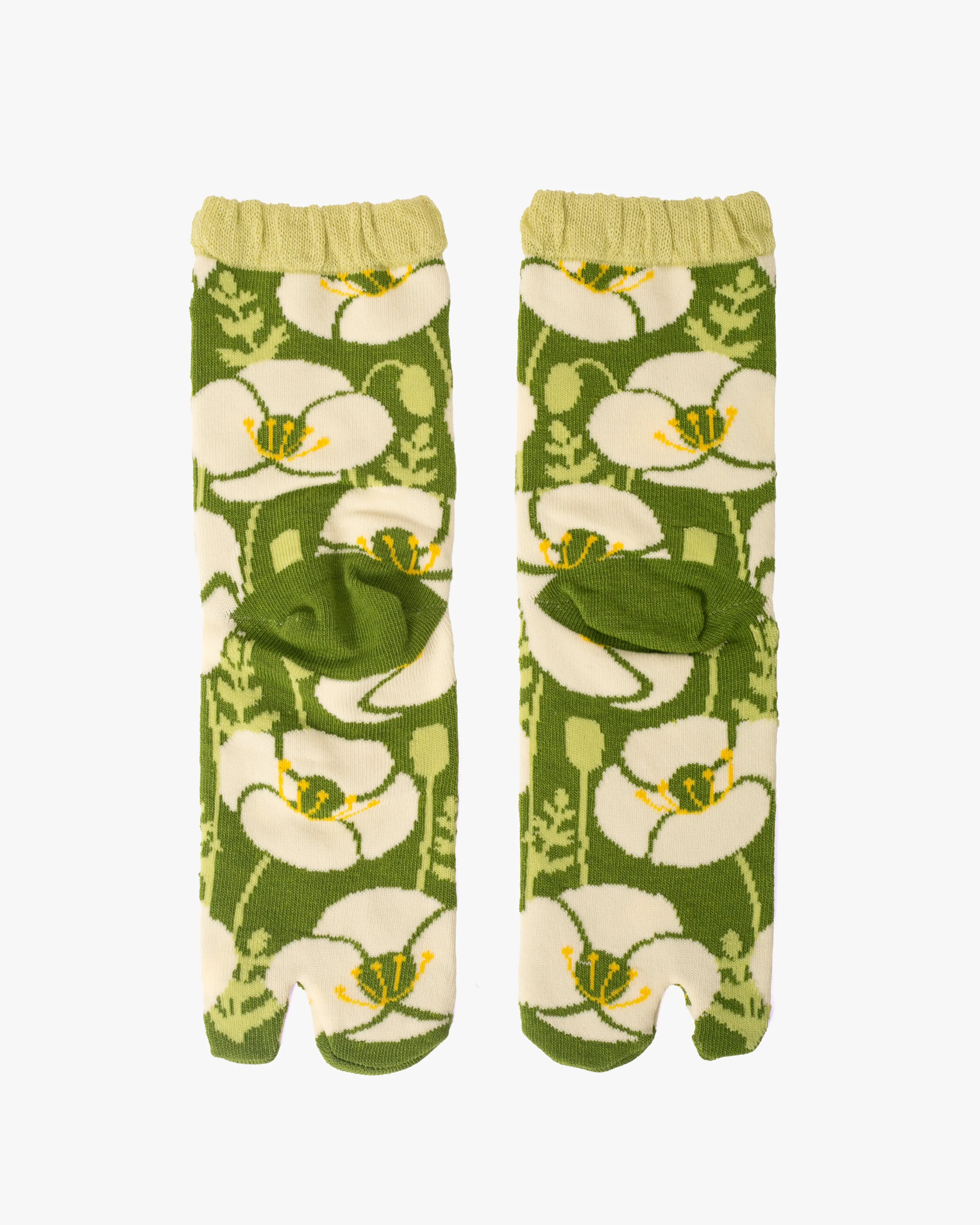 Kurochiku, Tabi Socks, Crew, Green with White and Yellow Flowers- S/M sold by Kiriko product image thumbnail 2
