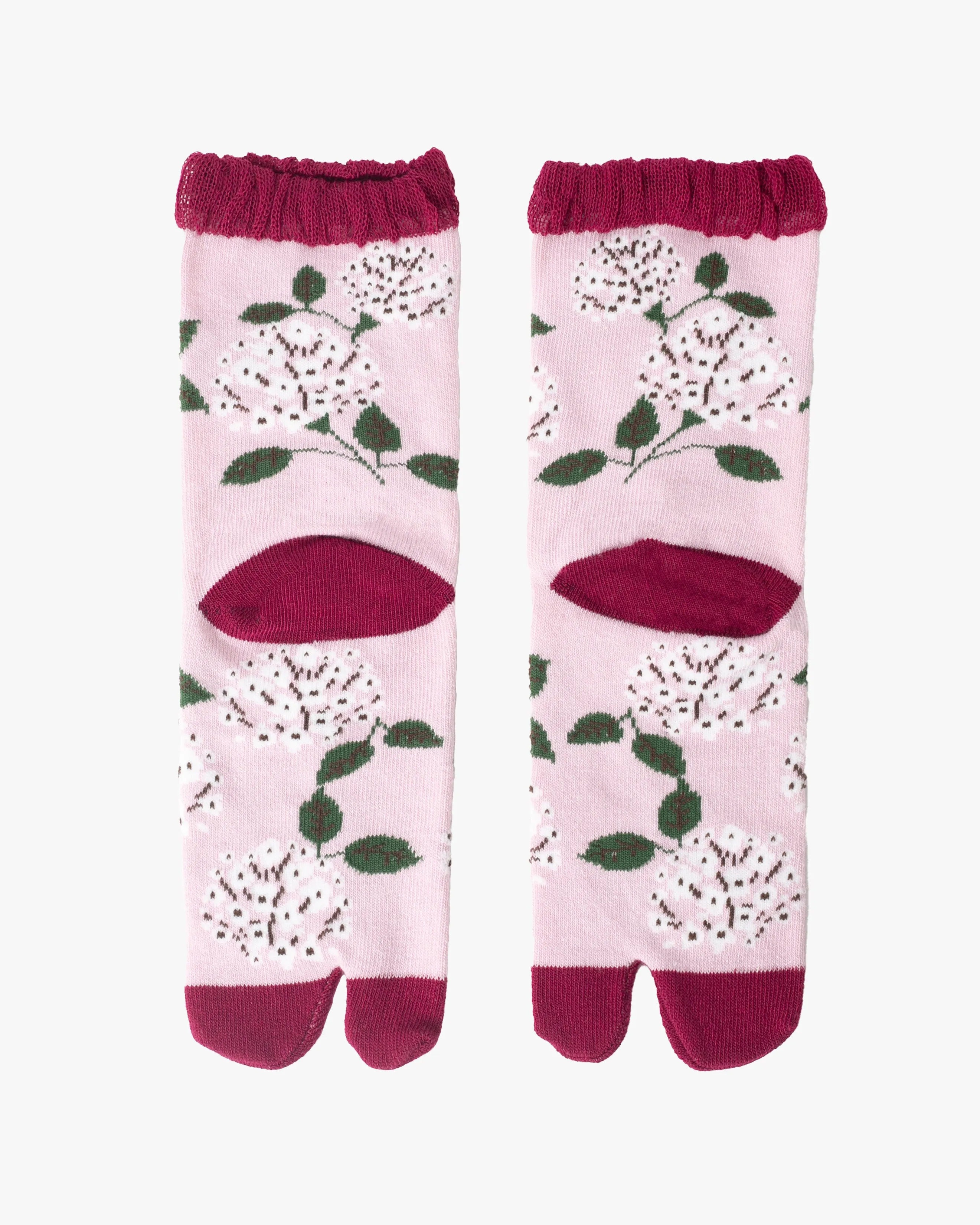 Kurochiku, Tabi Socks, Crew, Light Pink with White Wildflowers - S/M sold by Kiriko product image thumbnail 2