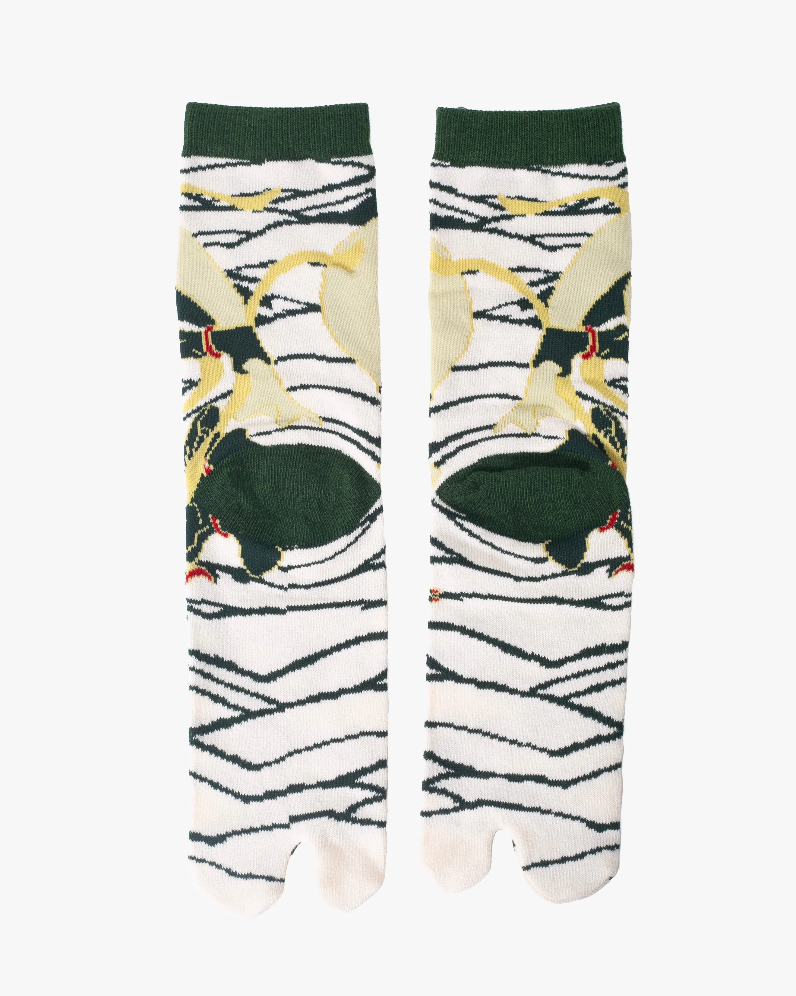 Kurochiku, Tabi Socks, Crew, Dark Green, Red and White Fujin M/L sold by Kiriko product image thumbnail 3