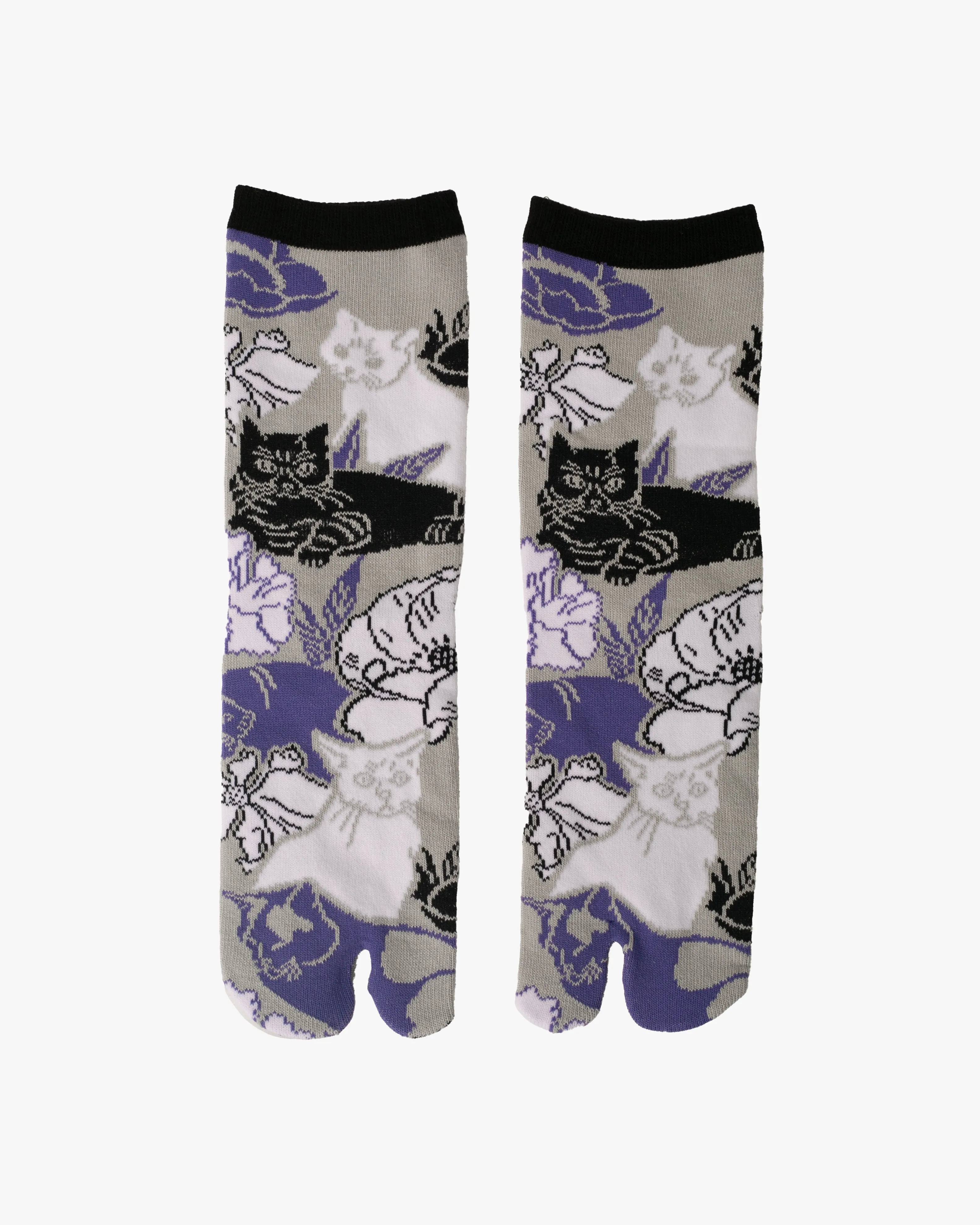 Wa Modern, Tabi Socks, Crew, Cat and Flowers, Purple (S/M) sold by Kiriko product image thumbnail 3