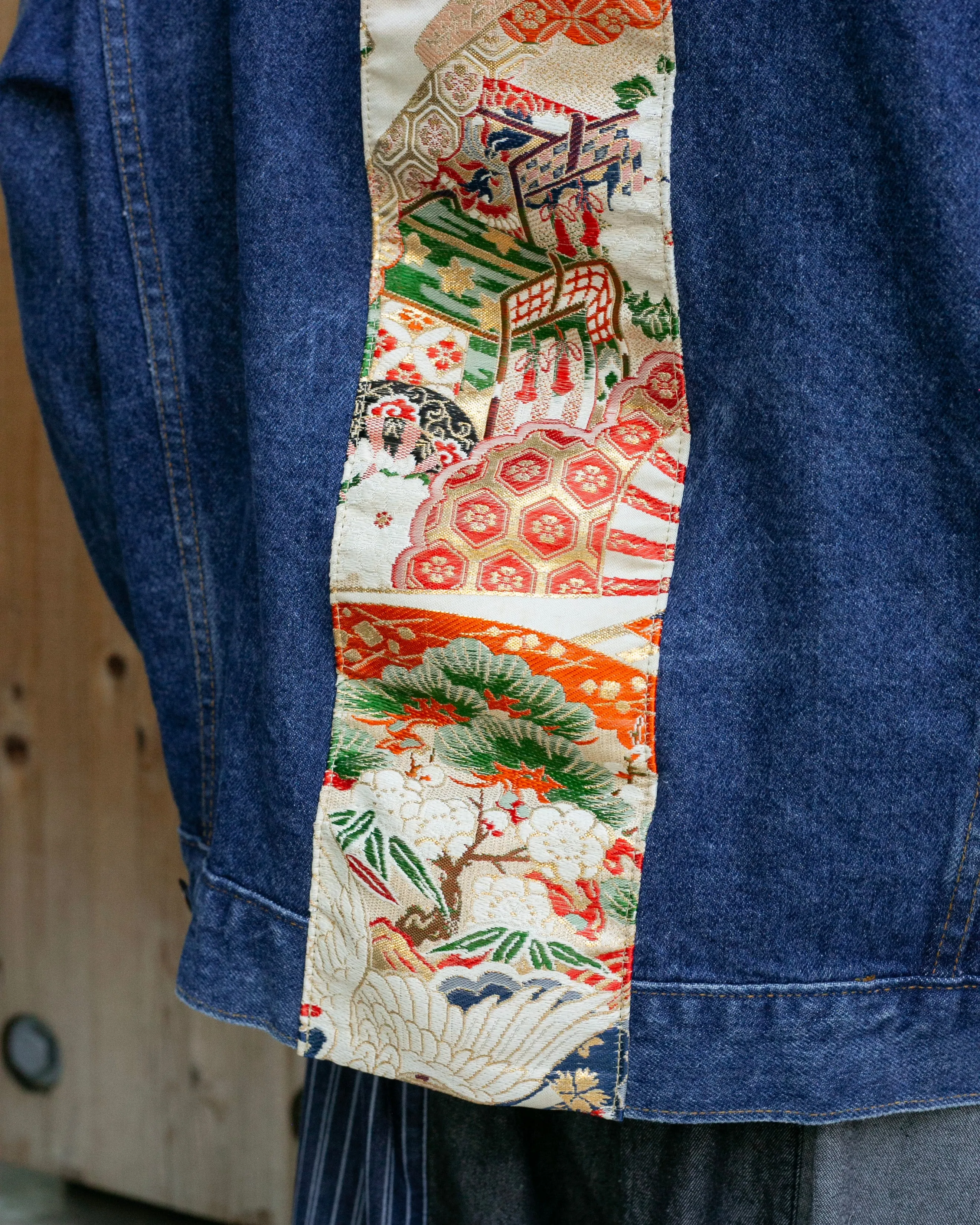 Kiriko Original Jacket, Oversized Levi's Denim with Obi, Dark Wash with Warm Tone Obi sold by Kiriko product image thumbnail 3