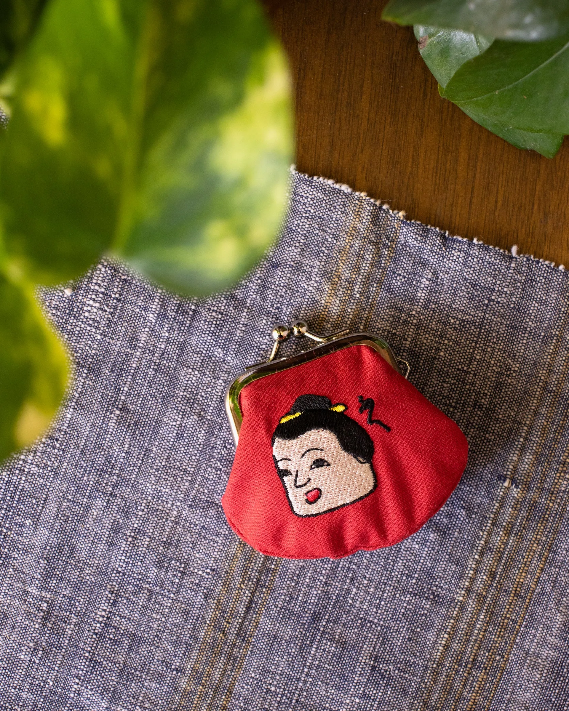 Wa Modern, Embroidered Mini Coin Purse, Onna sold by Kiriko