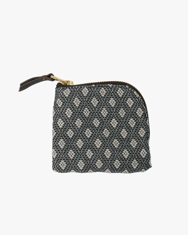 Kiriko Original, Zipper Wallet, Indigo and White, Kogin Sashiko Hishi sold by Kiriko