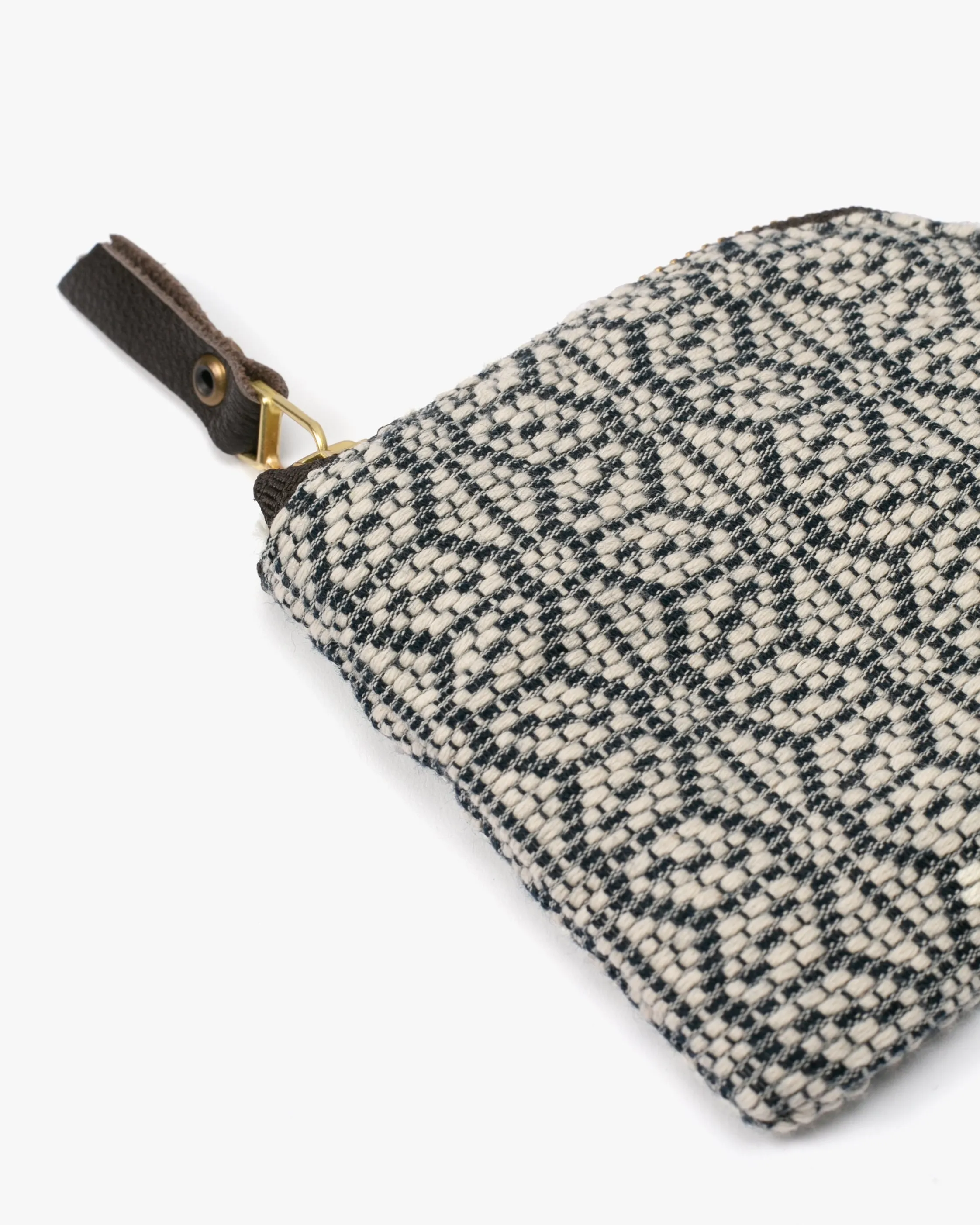 Kiriko Original, Zipper Wallet, White and Indigo, Kogin Sashiko Asanoha sold by Kiriko product image thumbnail 2