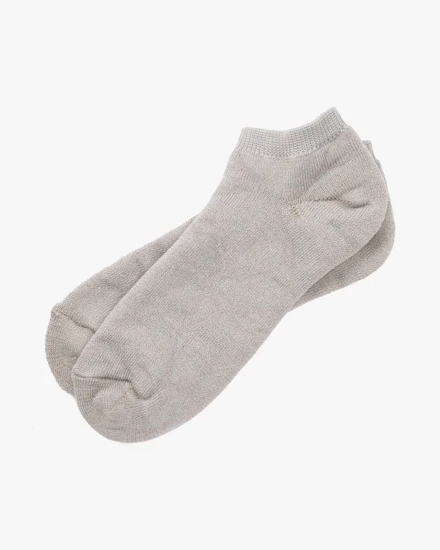 Knitwin, Anklet Socks, Linen Cotton Pile, Sampo, Light Gray sold by Kiriko