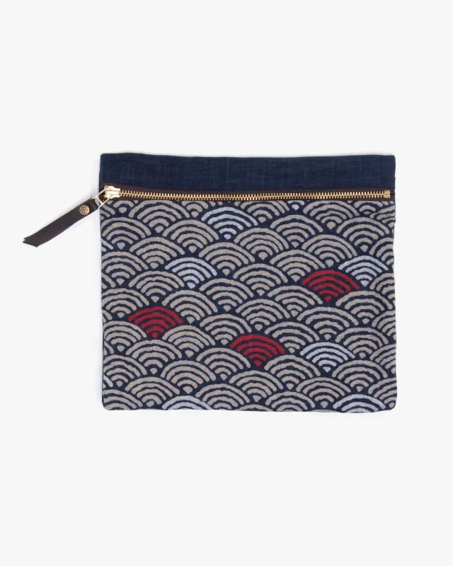 Kiriko Original Flat Medium Zipper Pouch, Two Tone Indigo Seigaiha with Red made by Kiriko