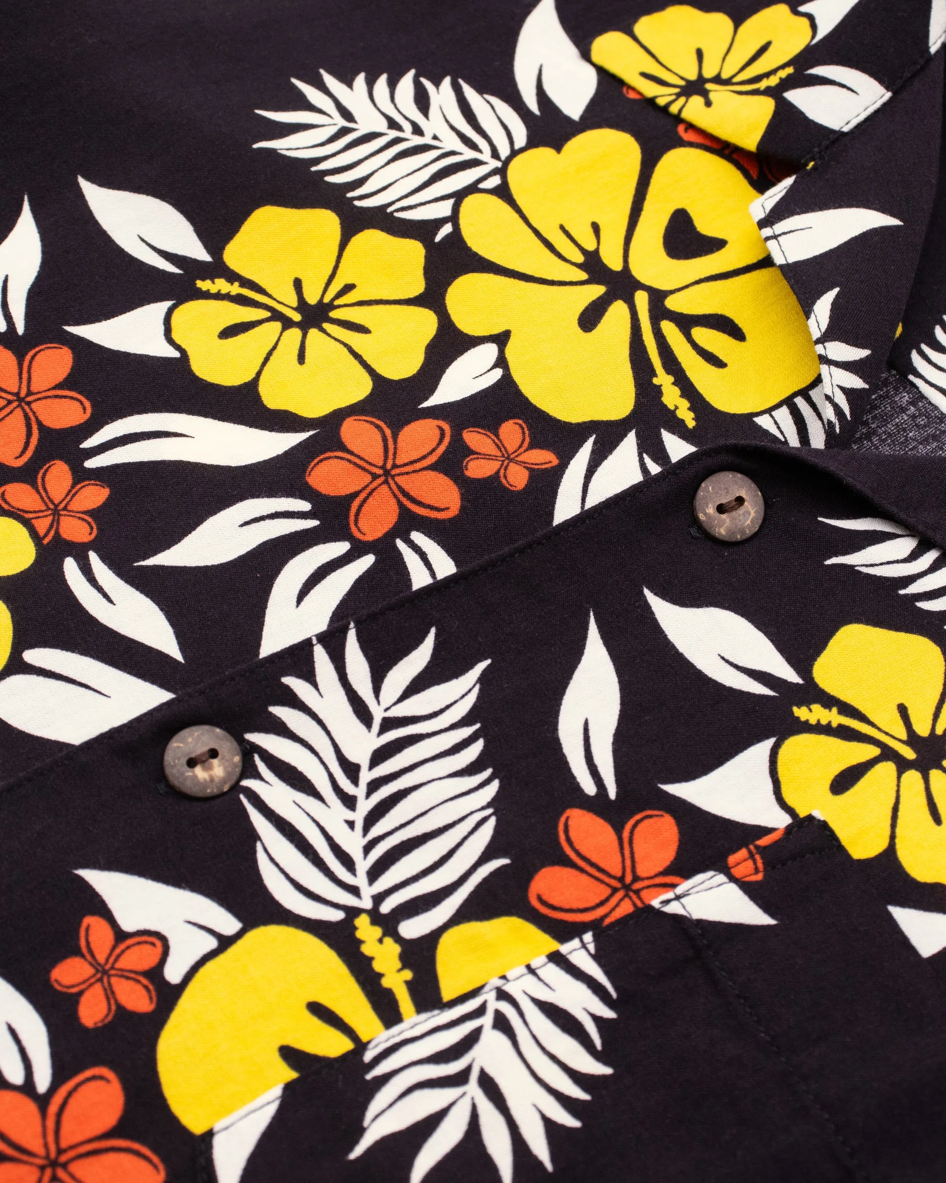 Japanese Repro Aloha Shirt, M, Edwin, Yellow Hibiscus Flowers on Black sold by Kiriko product image thumbnail 5