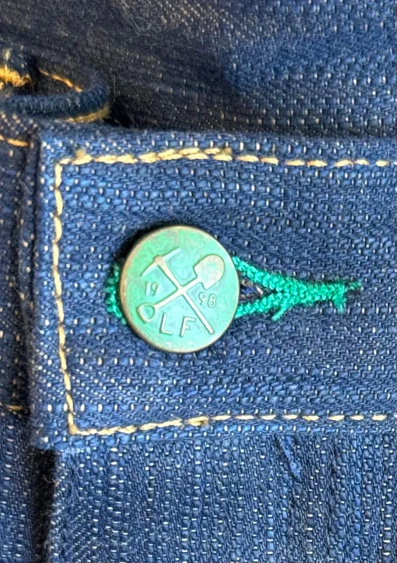 Smokestack 17 oz Awa Shoai natural hank dyed Indigo/Kakishibu weft Tokushima slub jeans sold by Left Field product image thumbnail 4