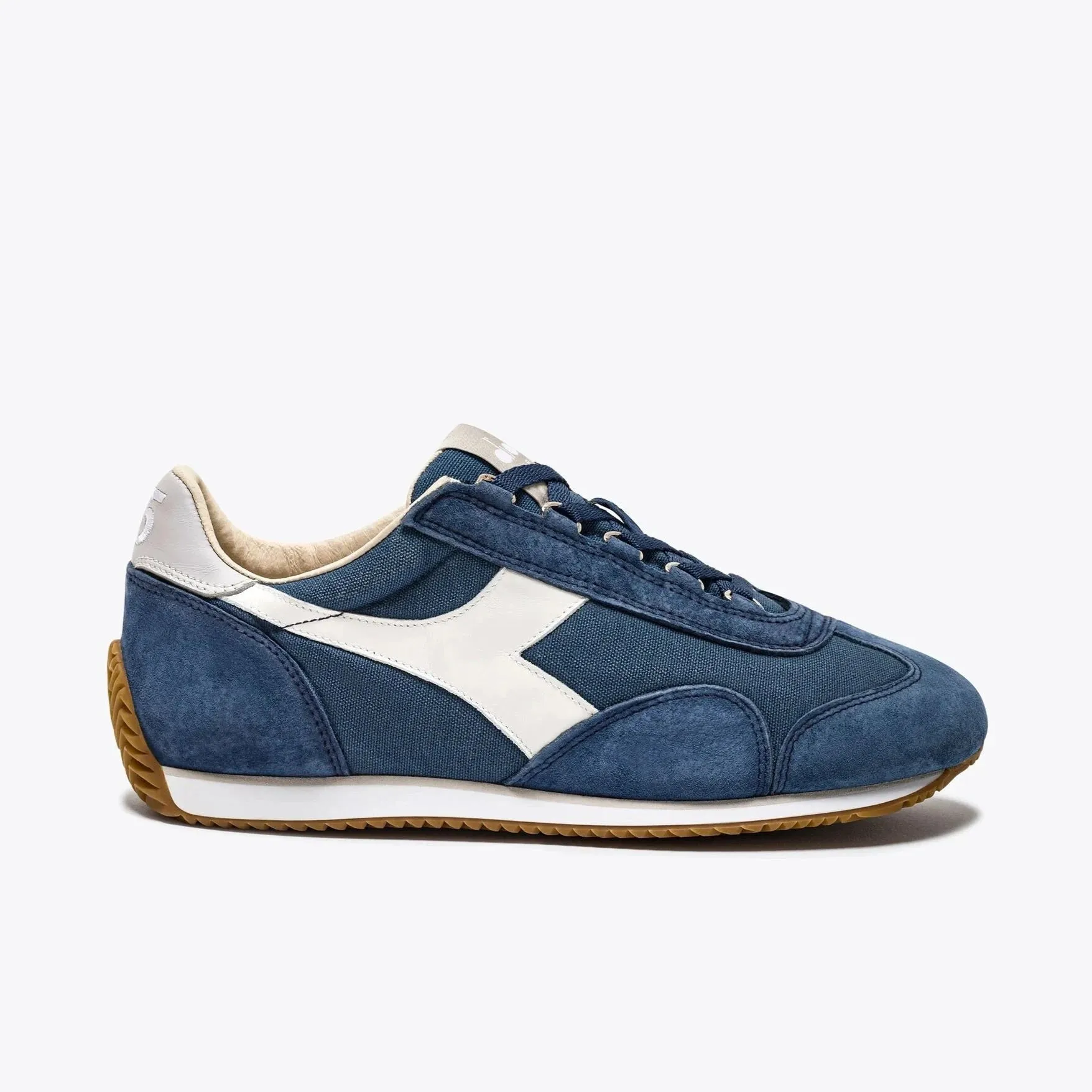 EQUIPE SUEDE | BLUE STELLAR | DIADORA sold by Man Ready
