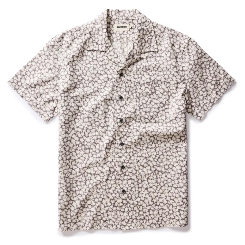 The Short Sleeve Hawthorne | Fig Floral | Taylor Stitch sold by Man Ready