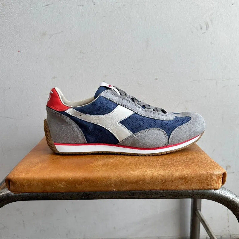 EQUIPE SUEDE | NIGHT BLUE | DIADORA sold by Man Ready