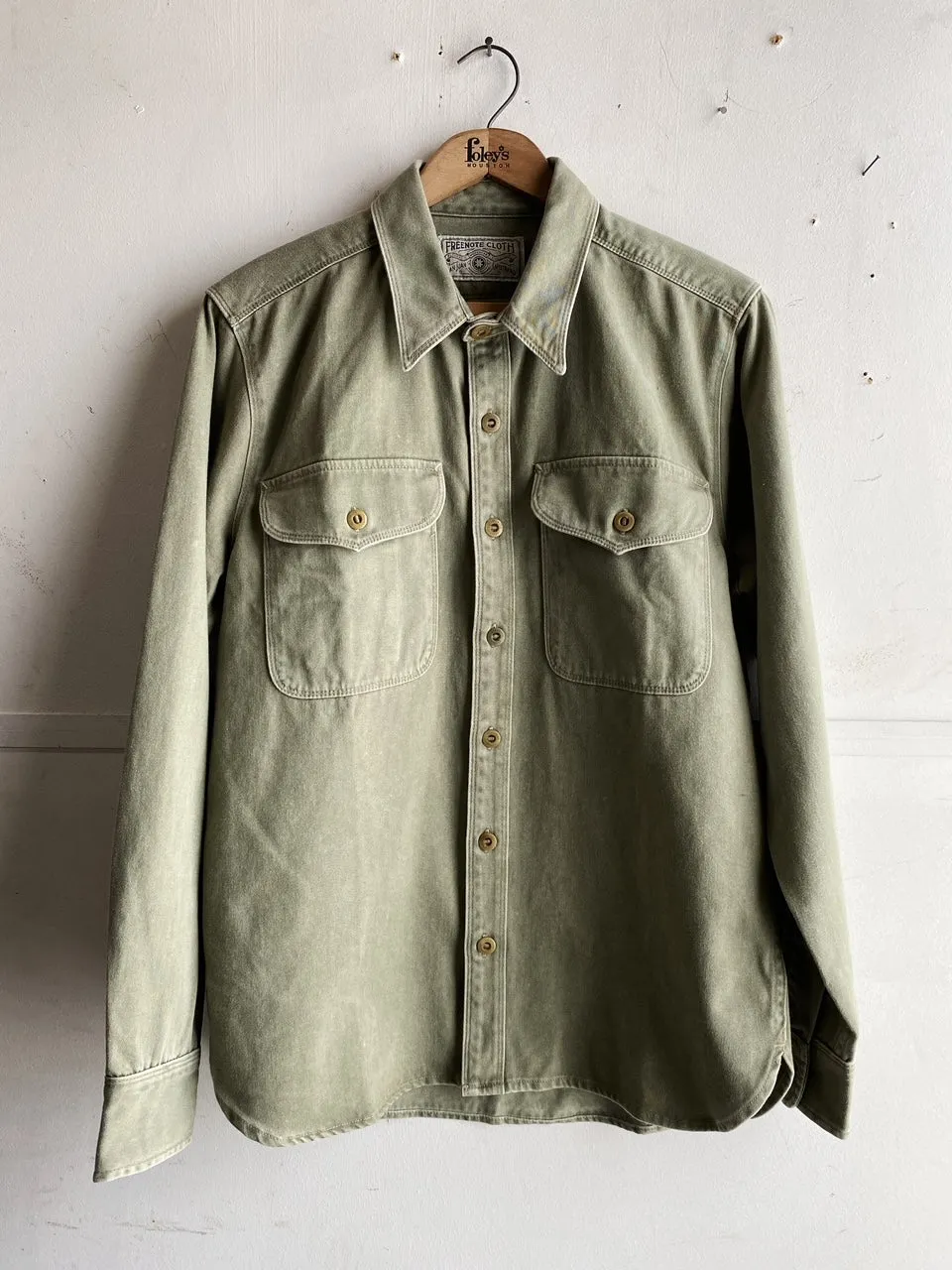 Utility Shirt | Olive | Freenote Cloth sold by Man Ready